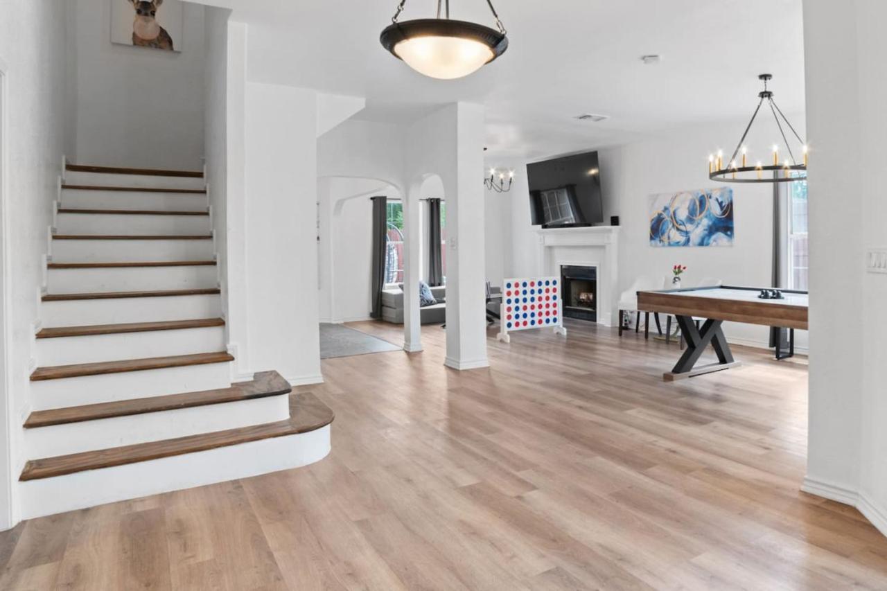 Holiday home Modern 5 Bedroom With Pool And Games