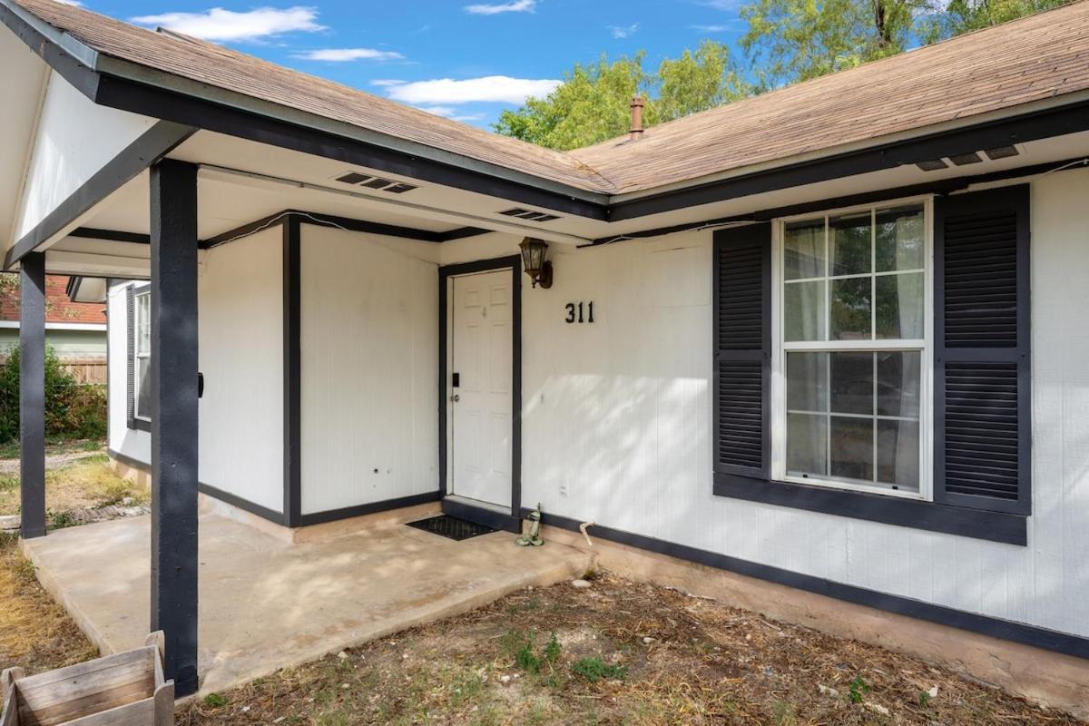 311 Cozy Alamo Near Downtown * San Antonio