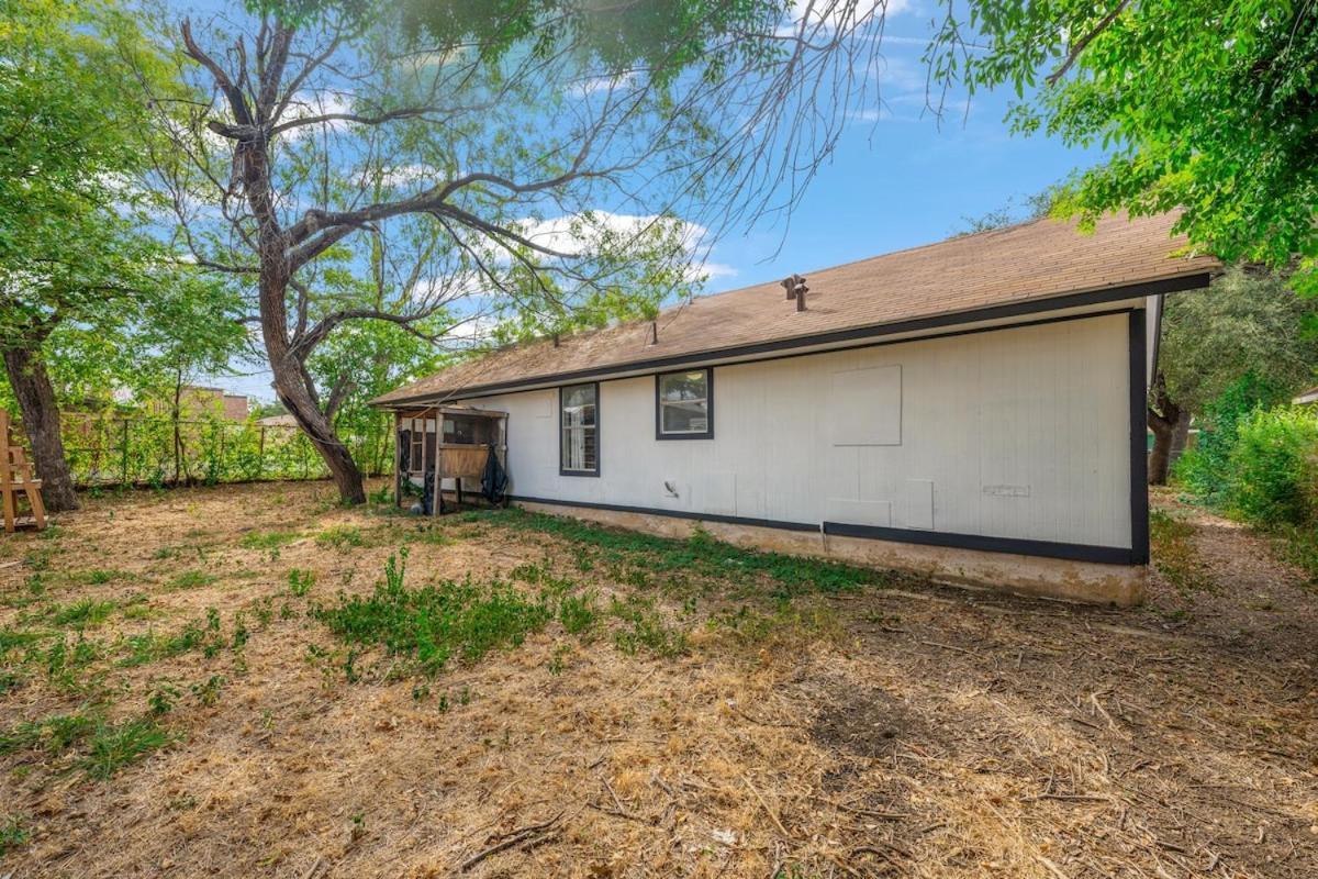 311 Cozy Alamo Near Downtown San Antonio