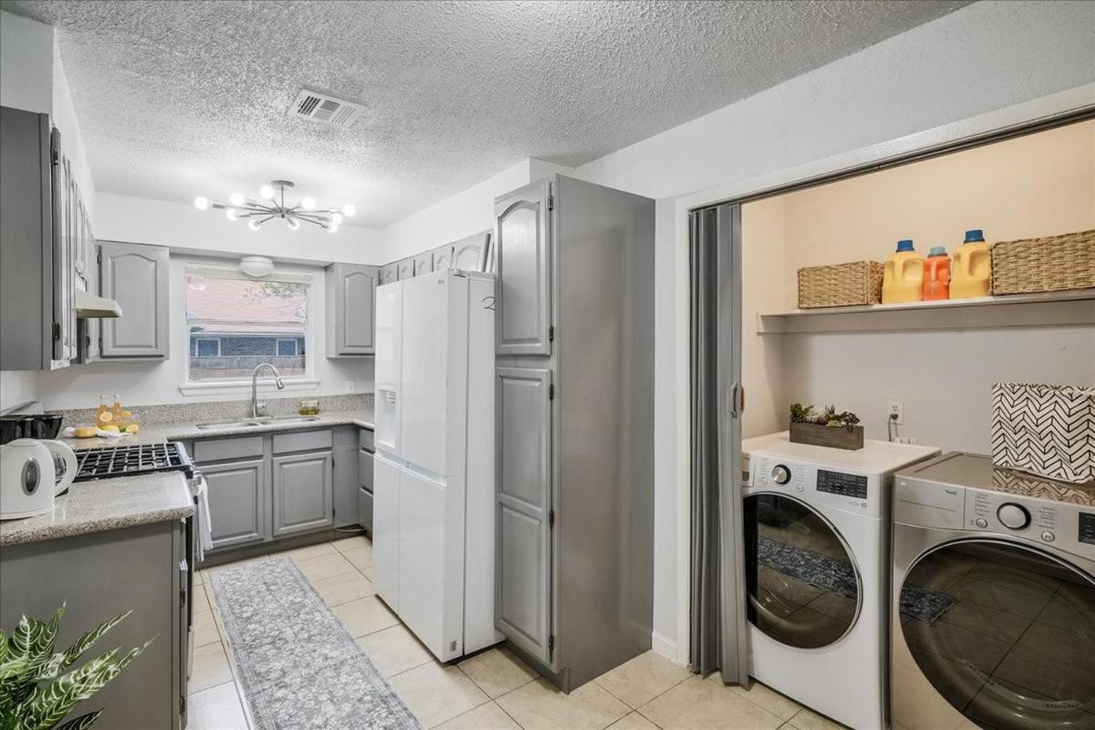 311 Cozy Alamo Near Downtown *