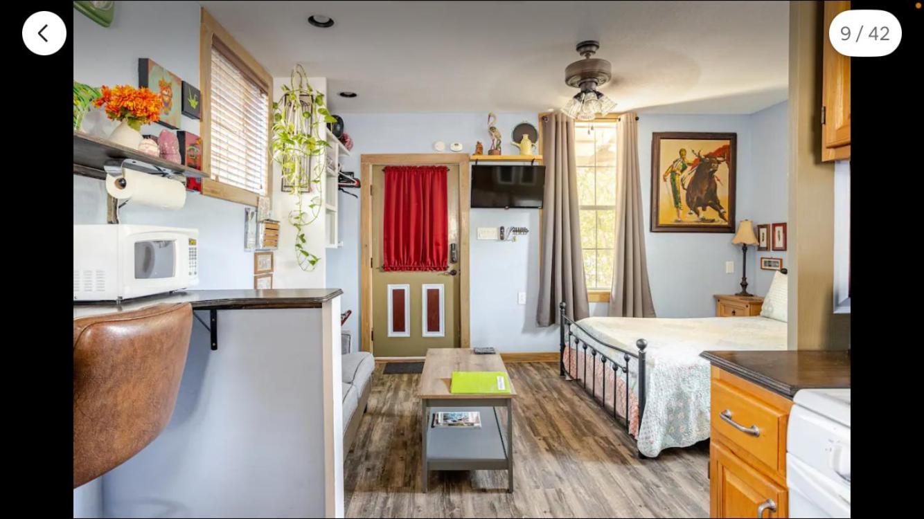 Cozy & Private Near Downtown *