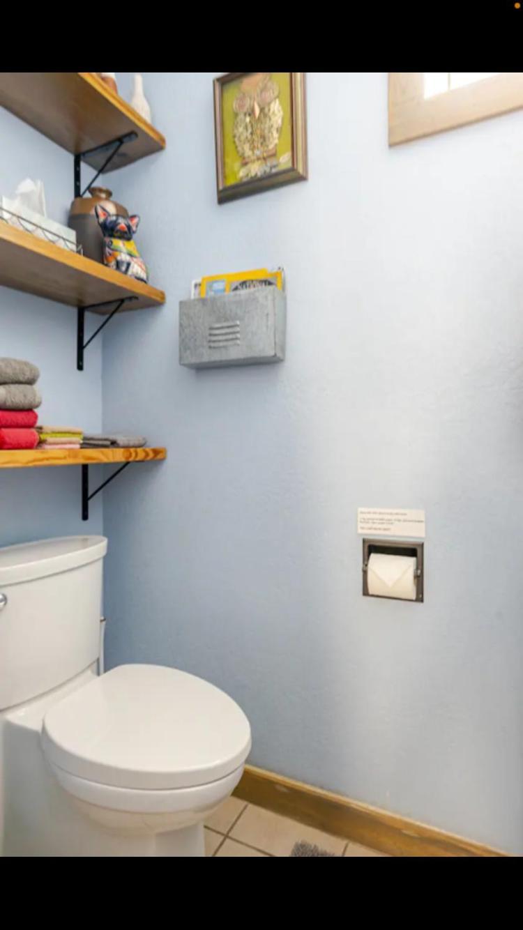 Cozy & Private Near Downtown