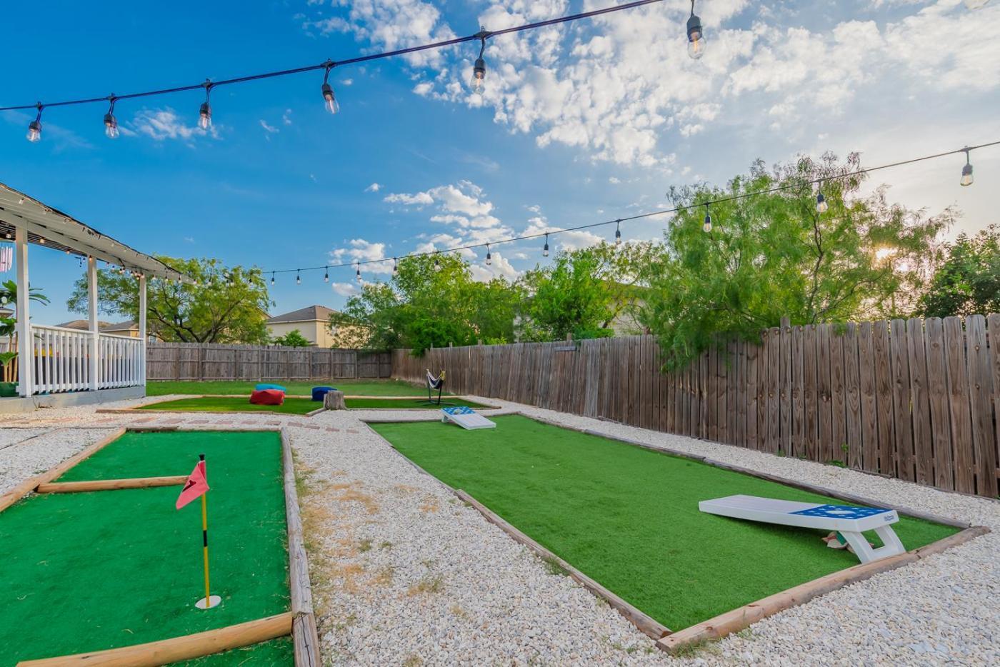 Holiday home Luxury 6br Home, Game By Lackland & Seaworld