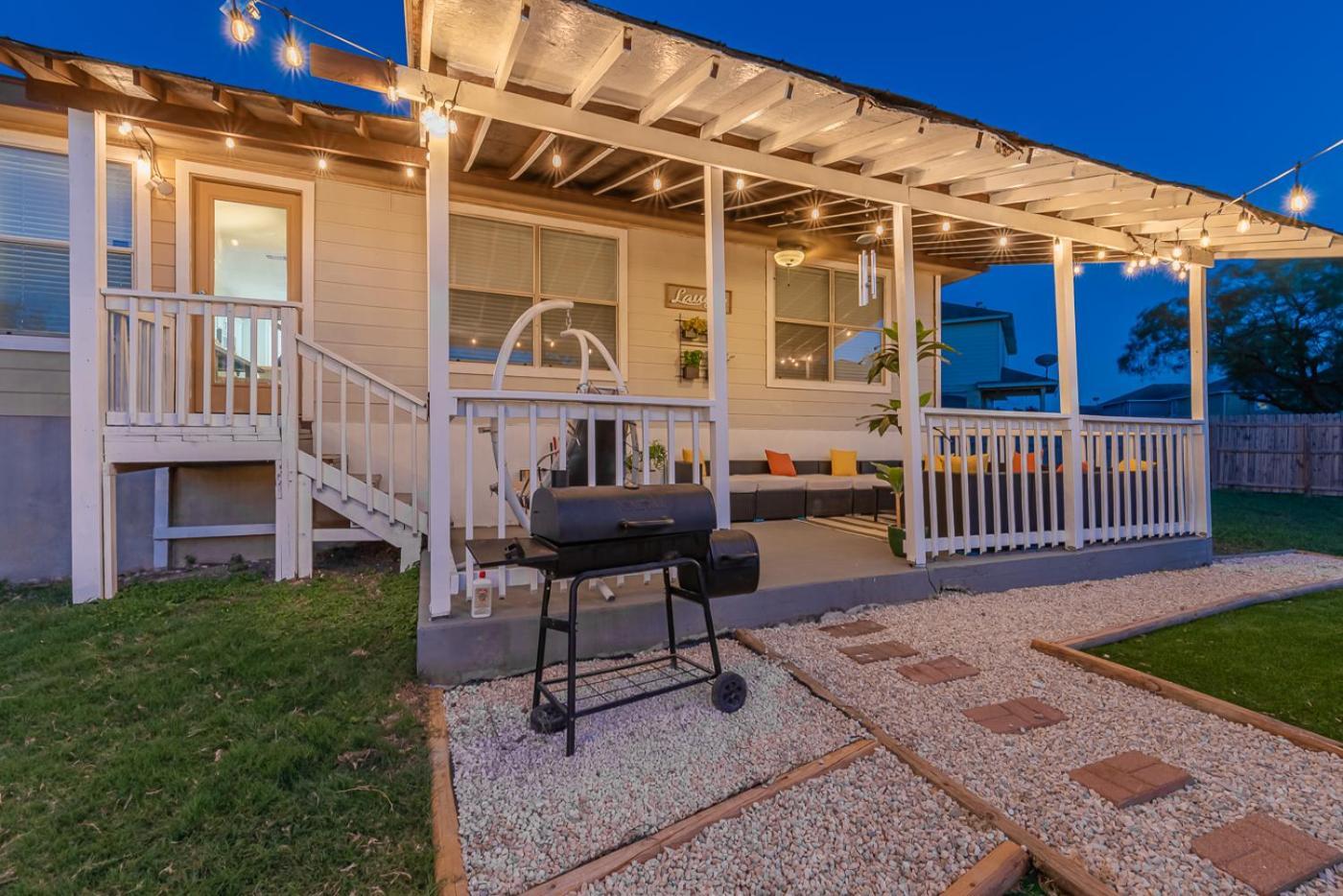 Luxury 6br Home, Game By Lackland & Seaworld * San Antonio