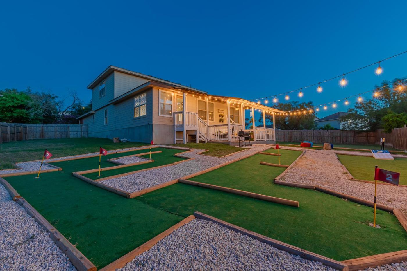 Holiday home Luxury 6br Home, Game By Lackland & Seaworld