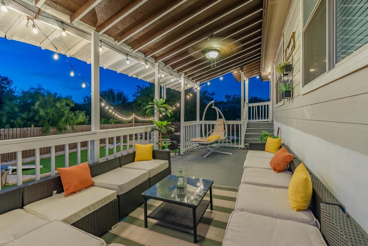 Luxury 6br Home, Game By Lackland & Seaworld Holiday home San Antonio