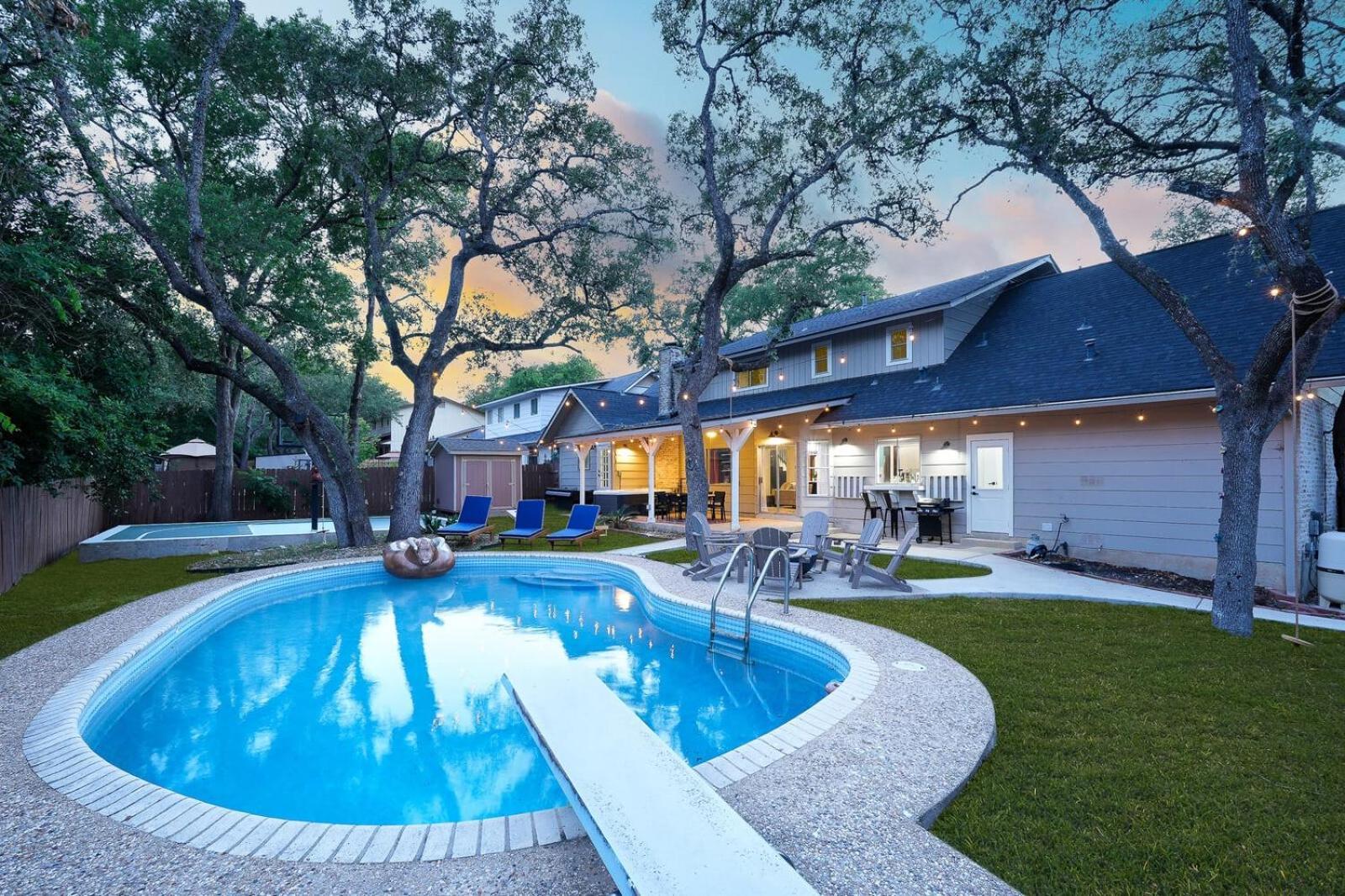 Holiday home Sportscourt & Pool Indoor Slide~games~ Family Fun San Antonio