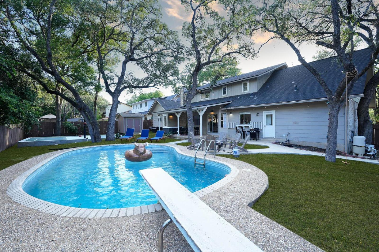 Holiday home Sportscourt & Pool Indoor Slide~games~ Family Fun