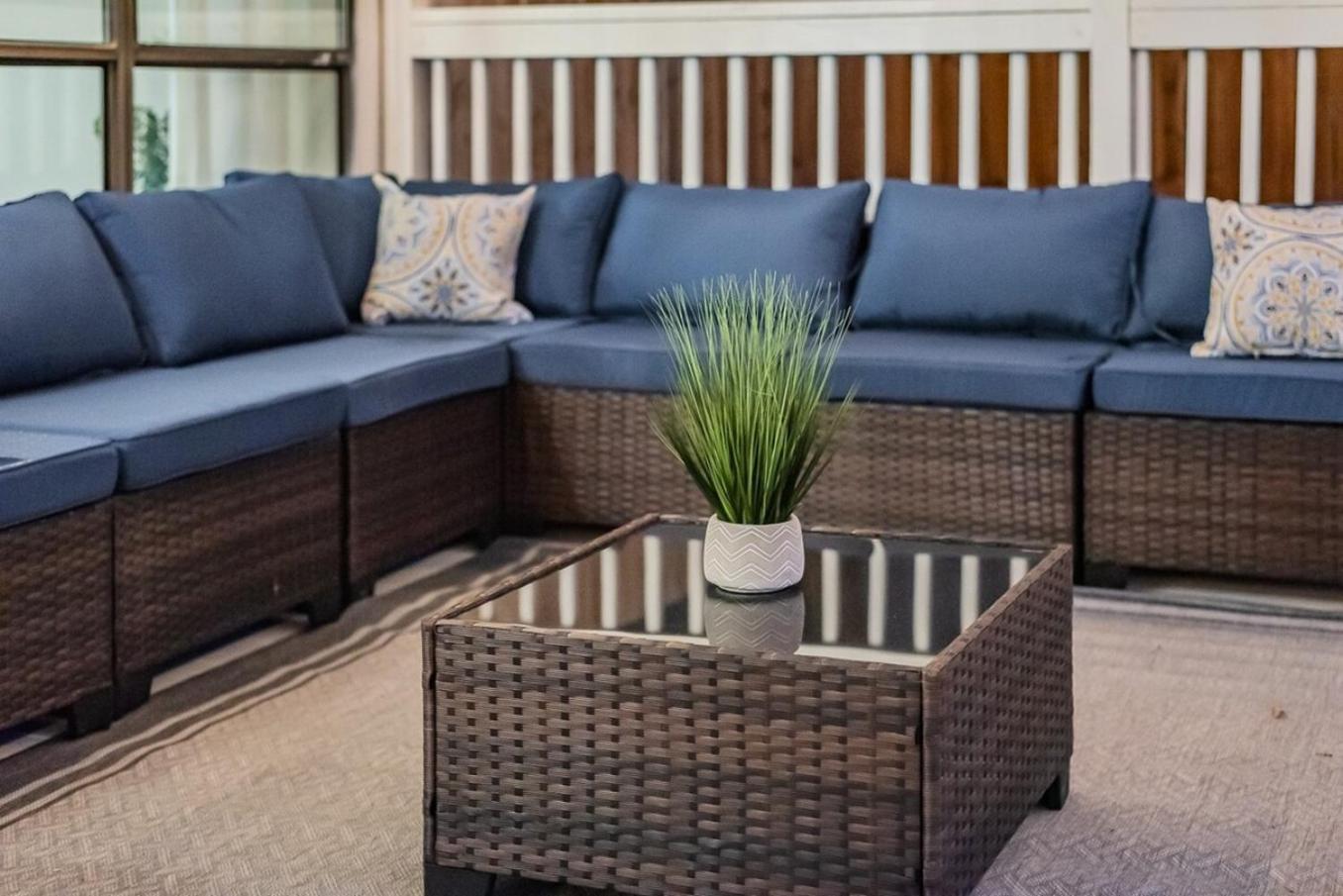 Stunning Deck, Hot-tub View To & Golf Course
