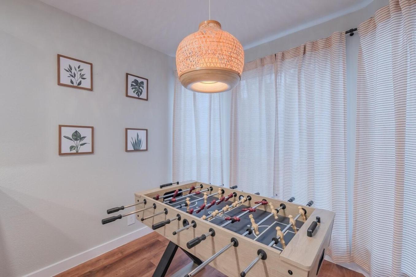 Holiday home Stunning Deck, Hot-tub View To & Golf Course San Antonio