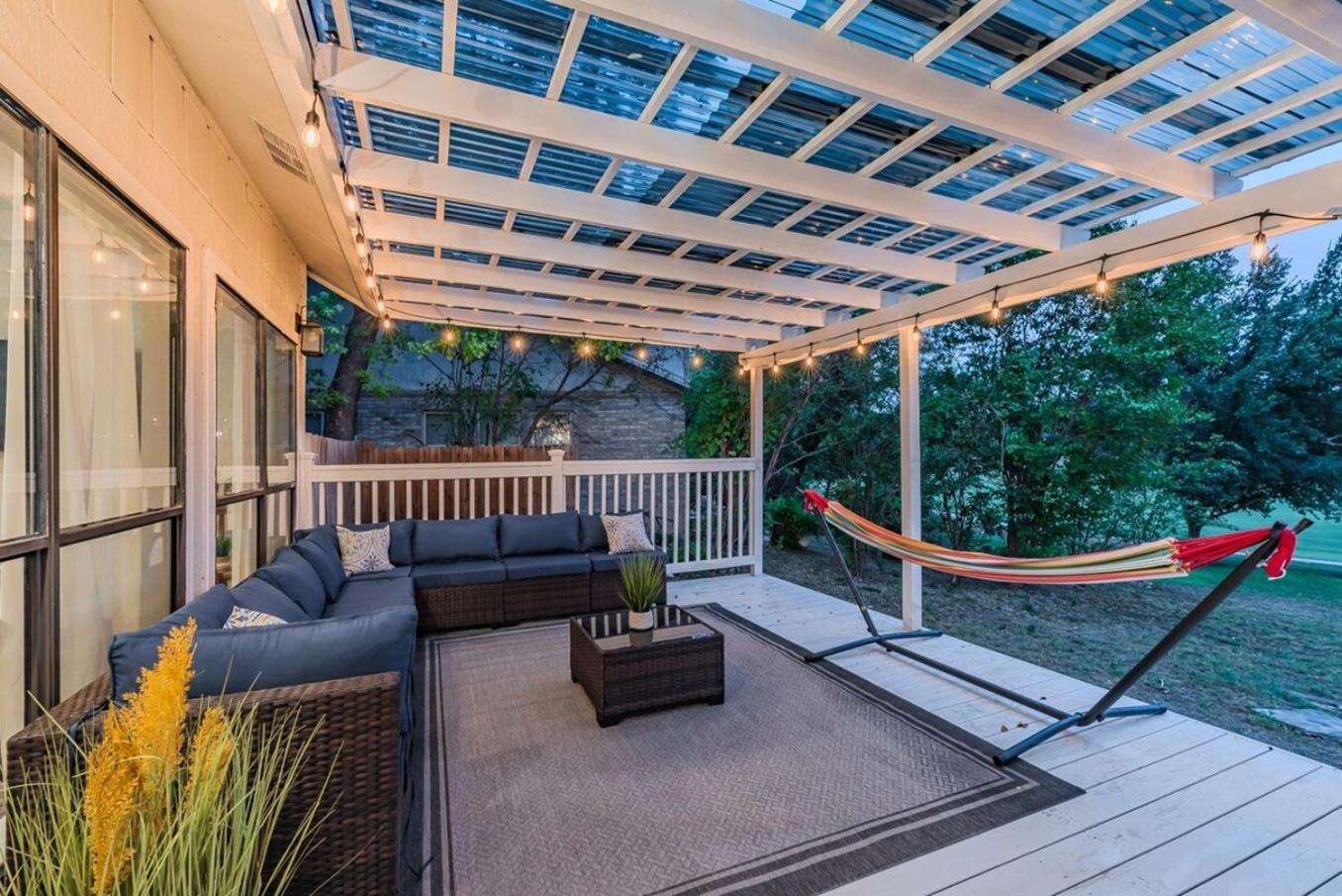 Stunning Deck, Hot-tub View To & Golf Course Holiday home