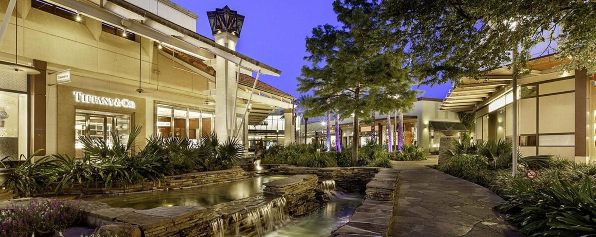 Breathtaking Roof Pool Views, Gameroom, Firepit San Antonio