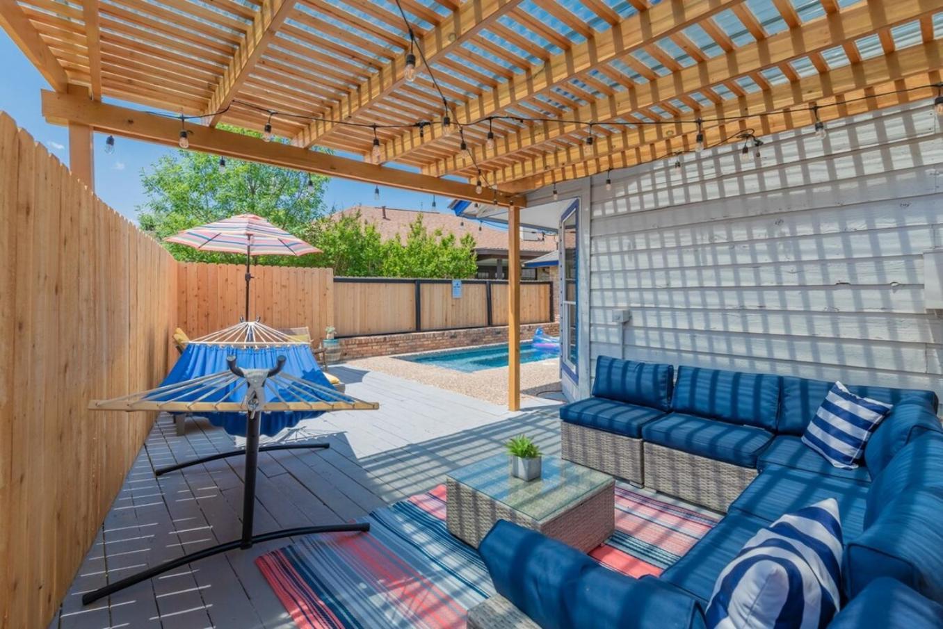 Fun 'n Sun Heated Pool & Gameroom By Fiesta Texas * San Antonio