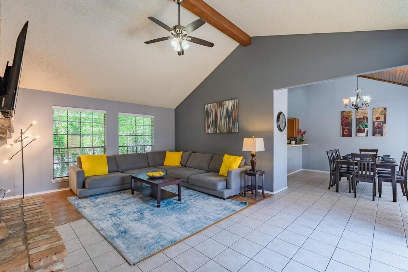 Holiday home Fun 'n Sun Heated Pool & Gameroom By Fiesta Texas *
