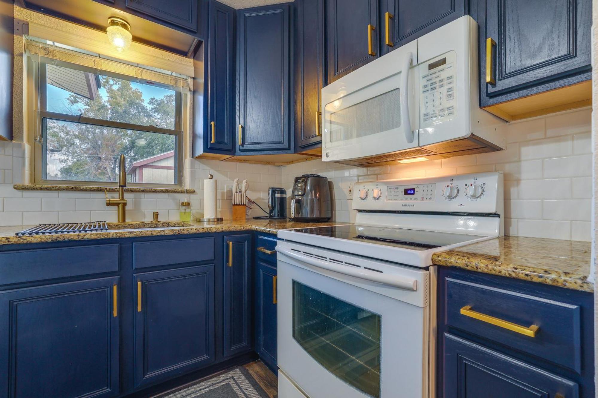 Family And Pet Friendly Stay - 15 Min To Downtown Six Flags Seaworld Very Close To Hospitals *
