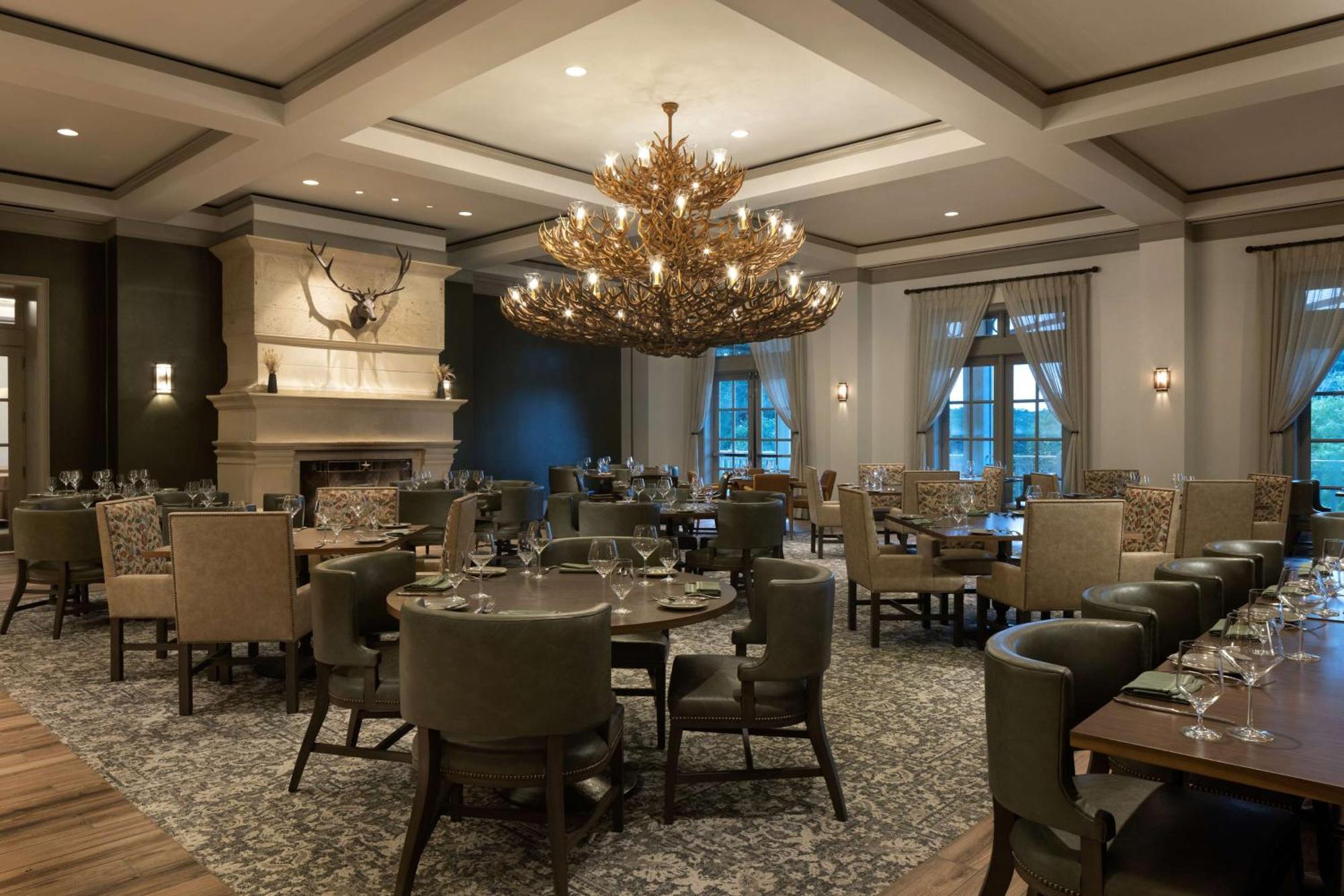 Hyatt Regency Hill Country & Hotel San Antonio