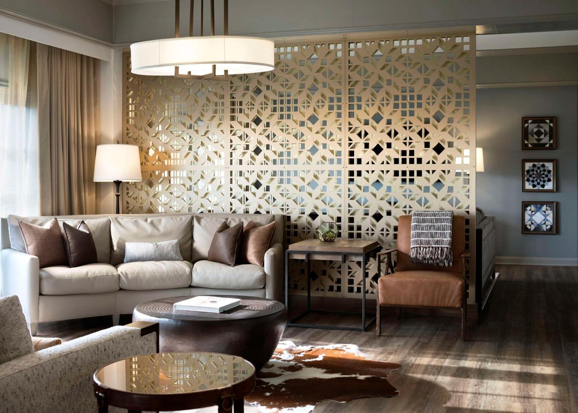 Hyatt Regency Hill Country & Hotel