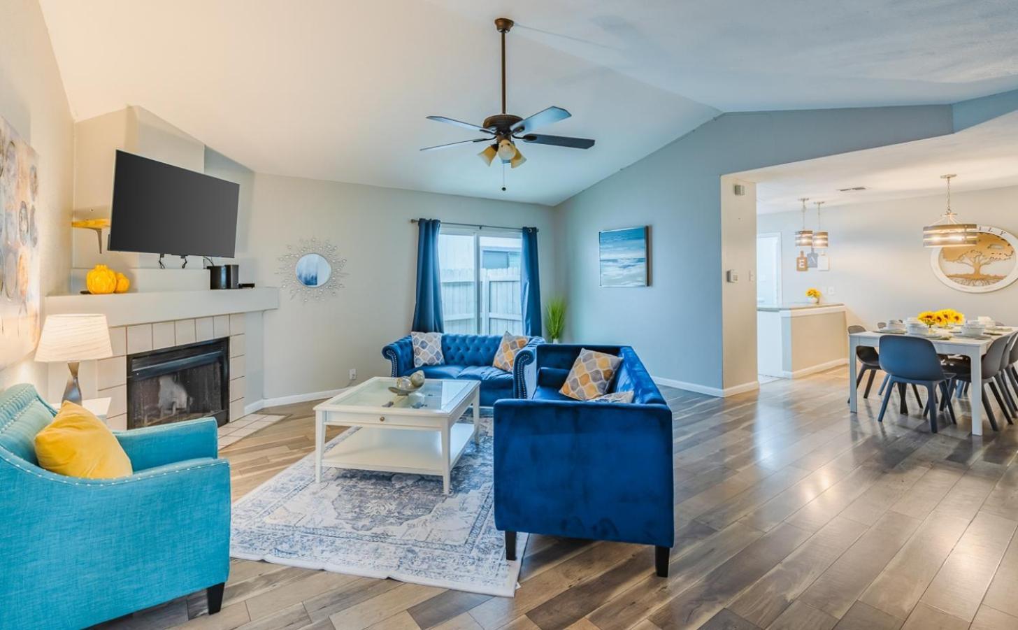 Holiday home Superb House By Seaworld, Private Pool & Gameroom