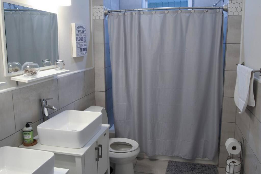 Modern 3 Bedroom Holiday home San Antonio