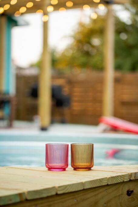 Holiday home Pool - Theater King Bed & 7 Minutes To Riverwalk San Antonio