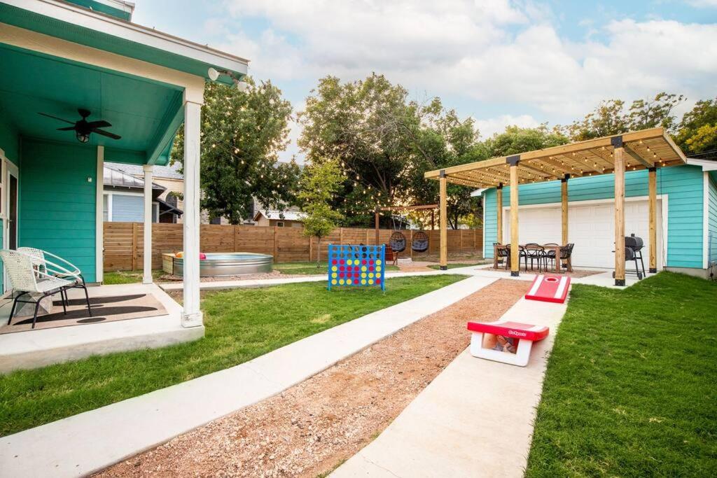 Pool - Theater King Bed & 7 Minutes To Riverwalk * San Antonio