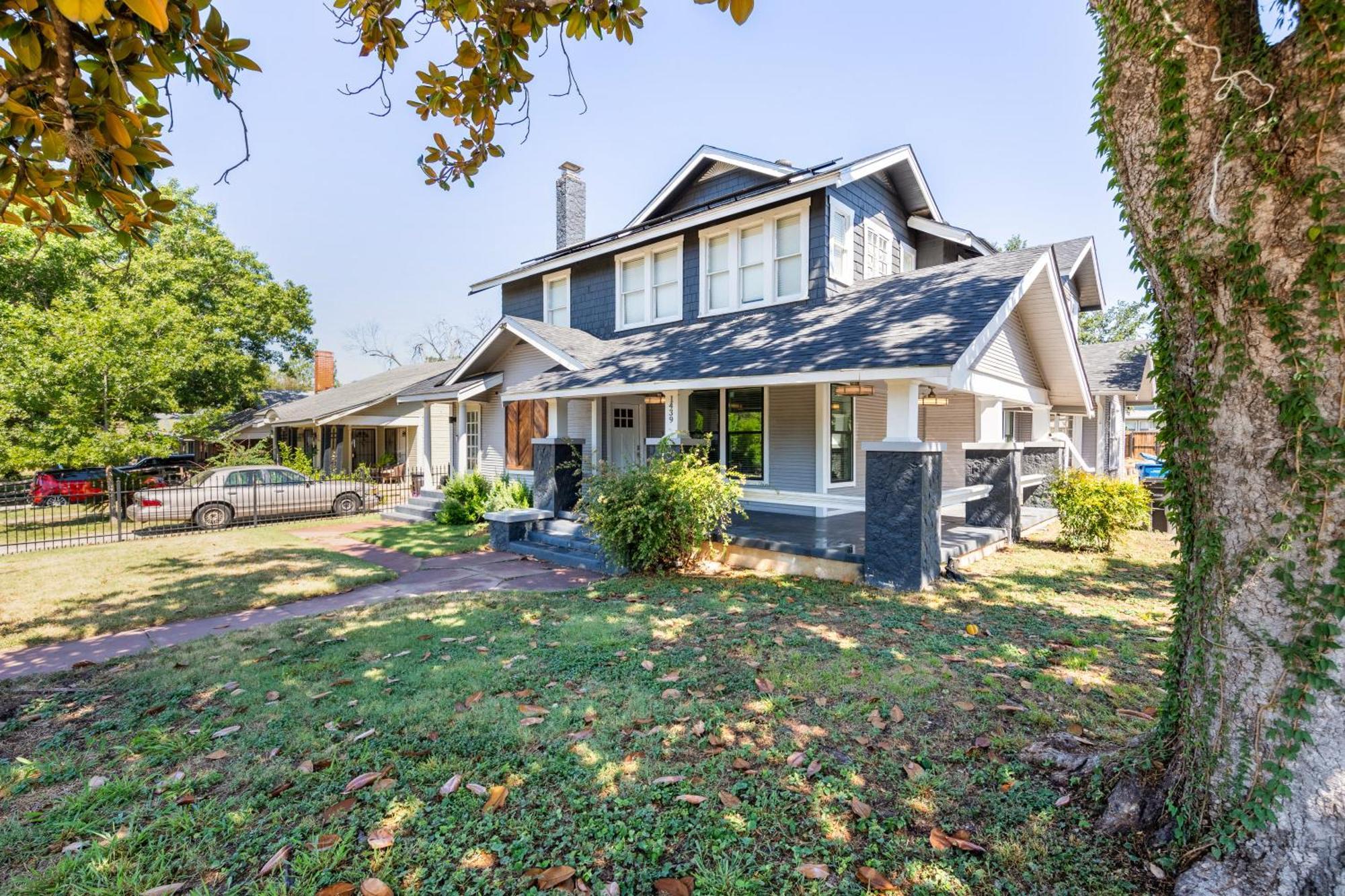 Luxurious 3 Bedroom Near Downtown Holiday home San Antonio