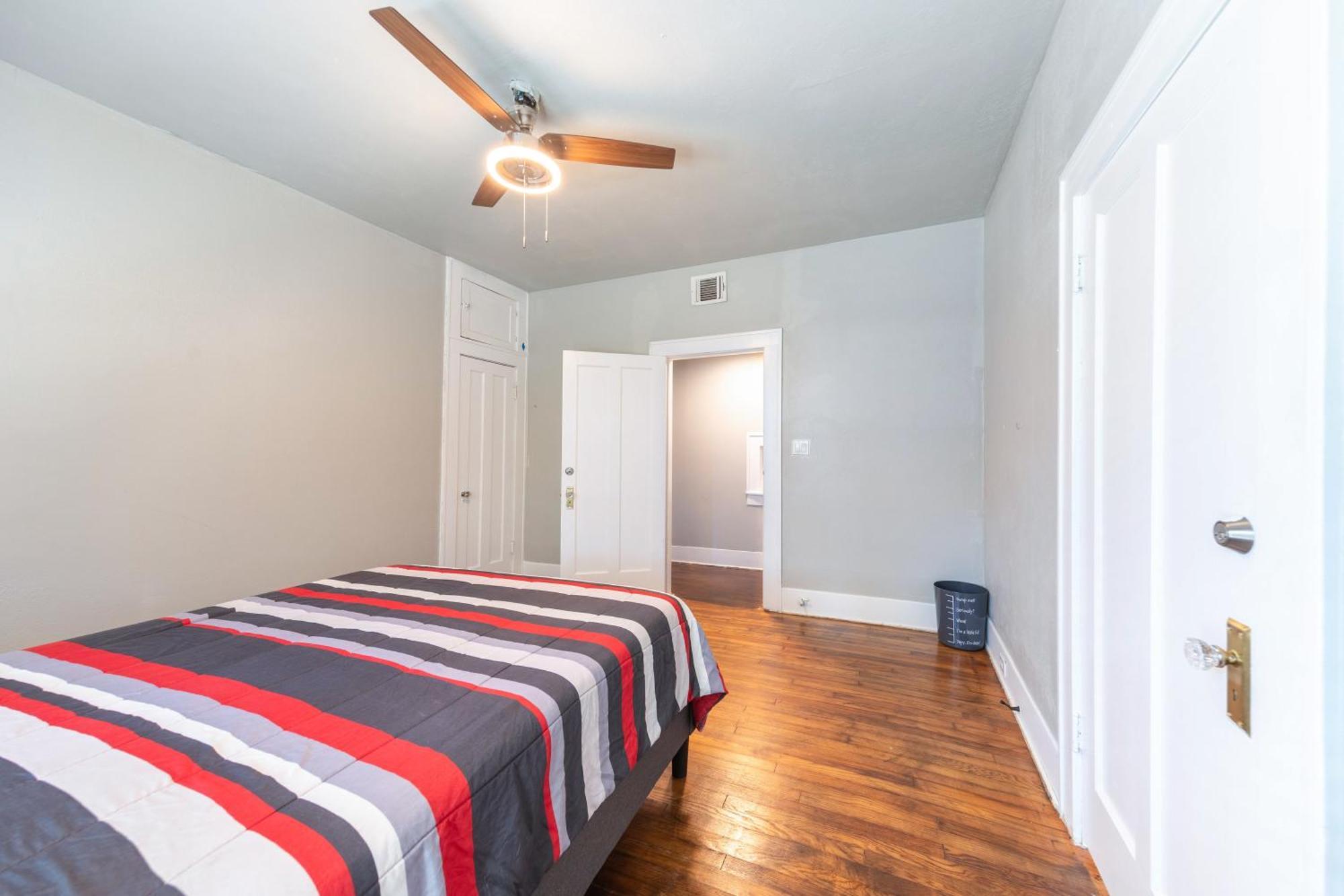 Luxurious 3 Bedroom Near Downtown * San Antonio