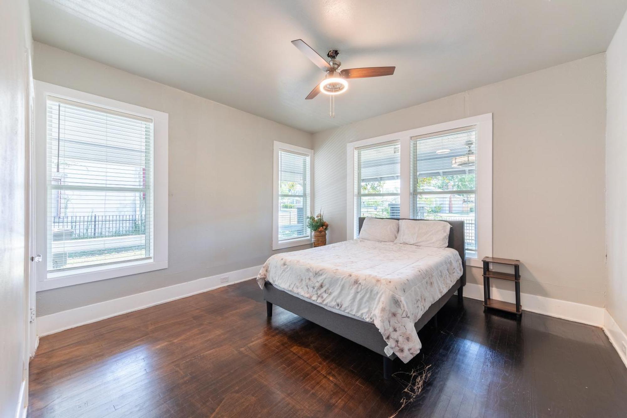 Luxurious 3 Bedroom Near Downtown Holiday home San Antonio