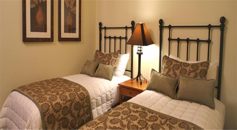 Hotel Salado Creek 3*
