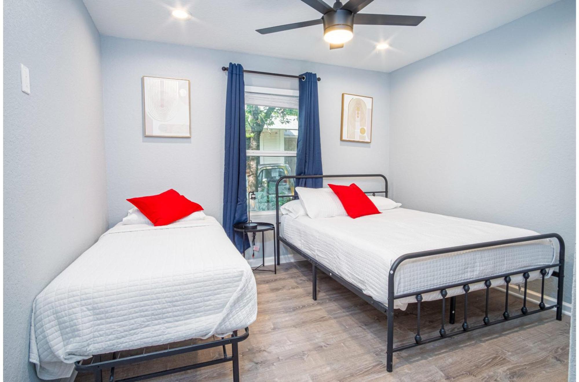 Holiday home Comfortable 4br2.5ba Family Near Riverwalk San Antonio