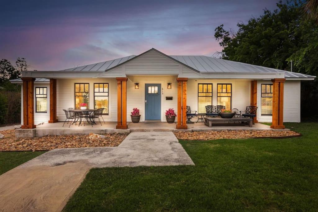 Holiday home Hays Skyline View - 1 Mile To Downtown
