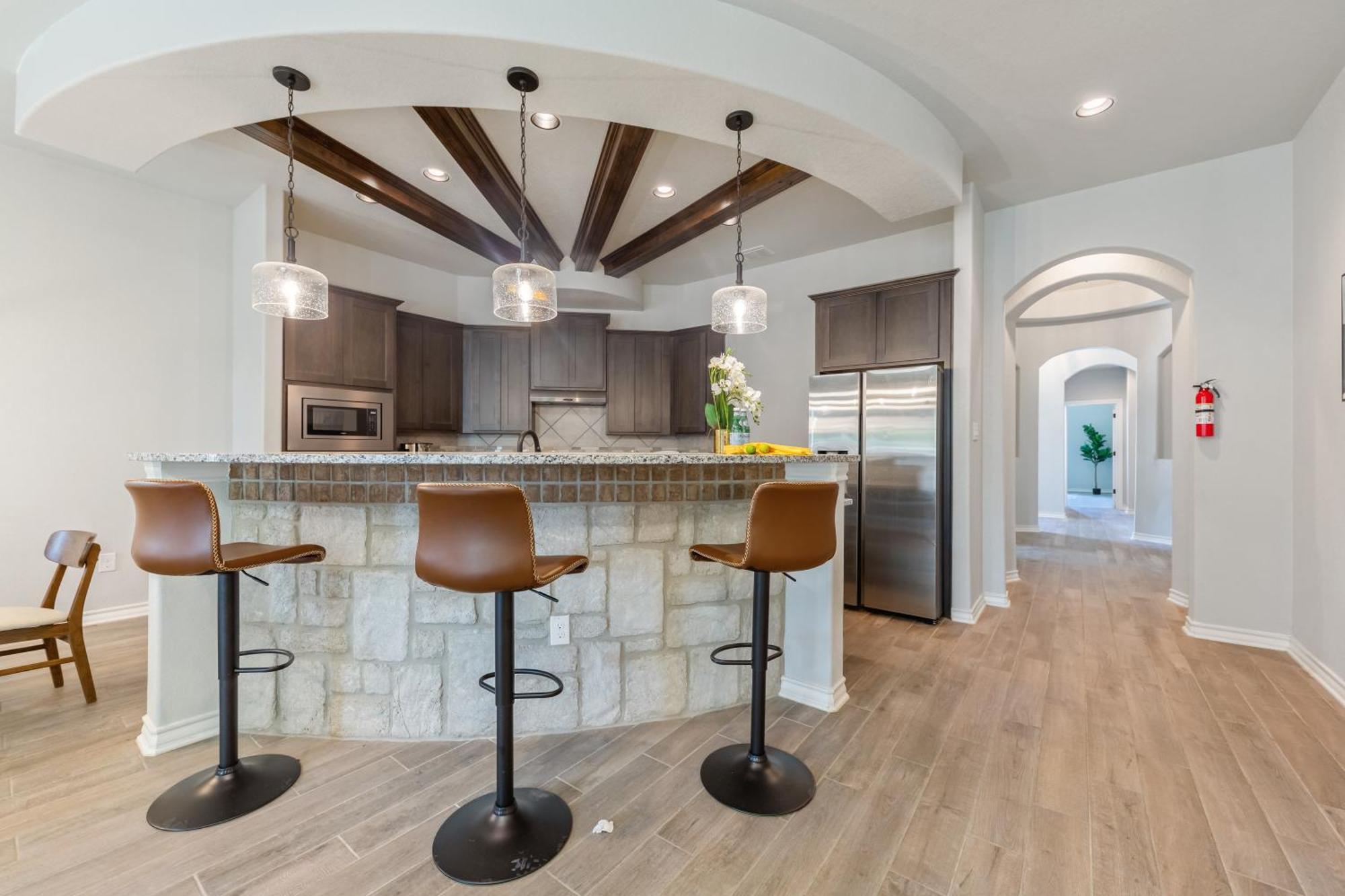 4722 Modern Comforts In * San Antonio