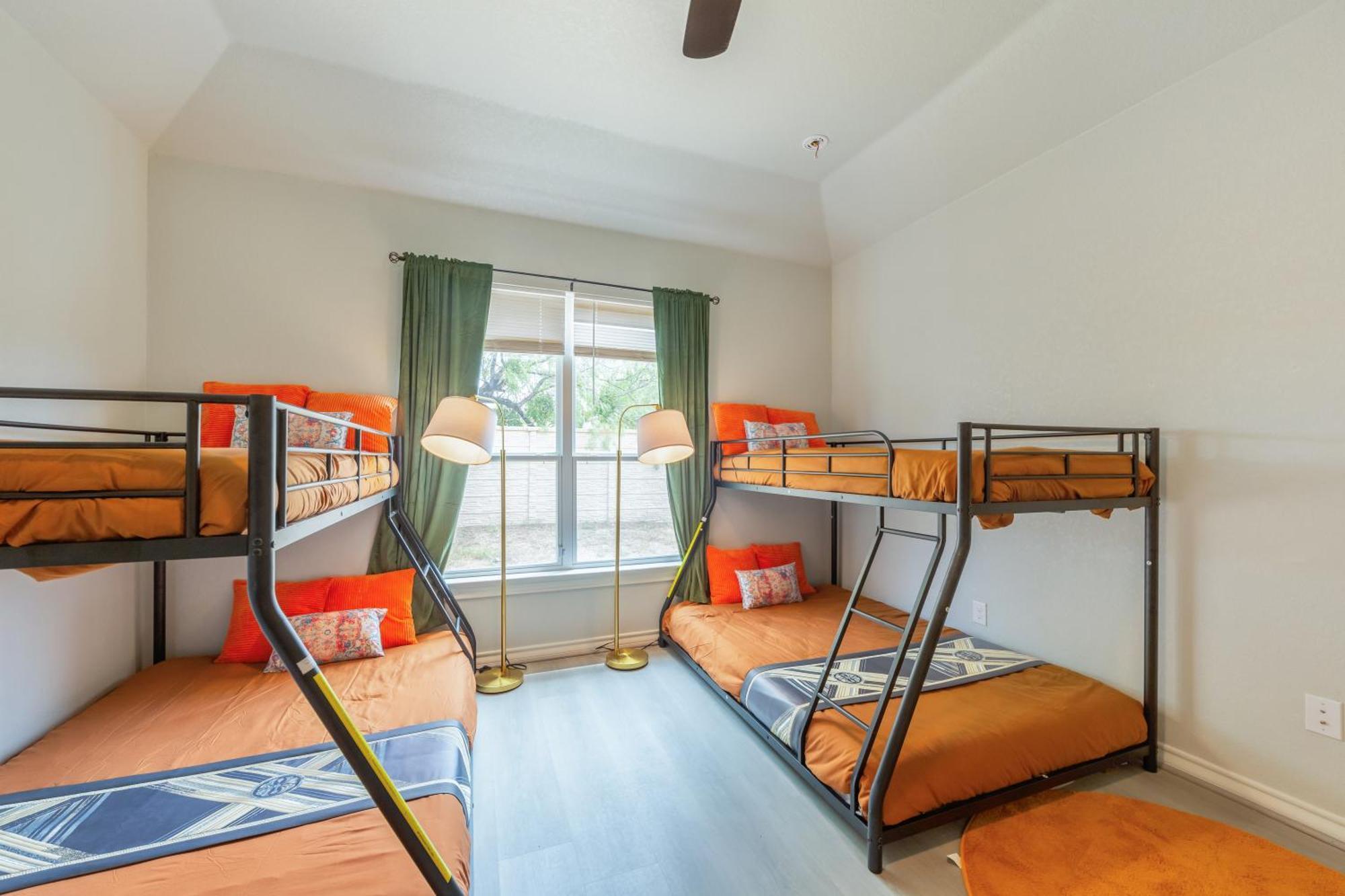 Holiday home 4722 Modern Comforts In San Antonio