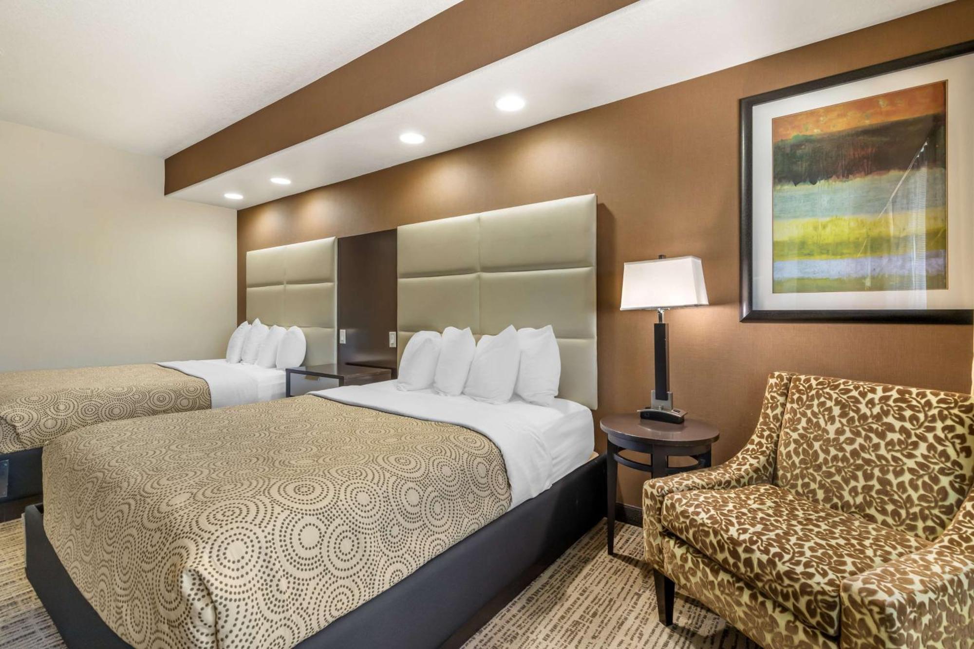 Hotel Western Lackland And Suites. San Antonio