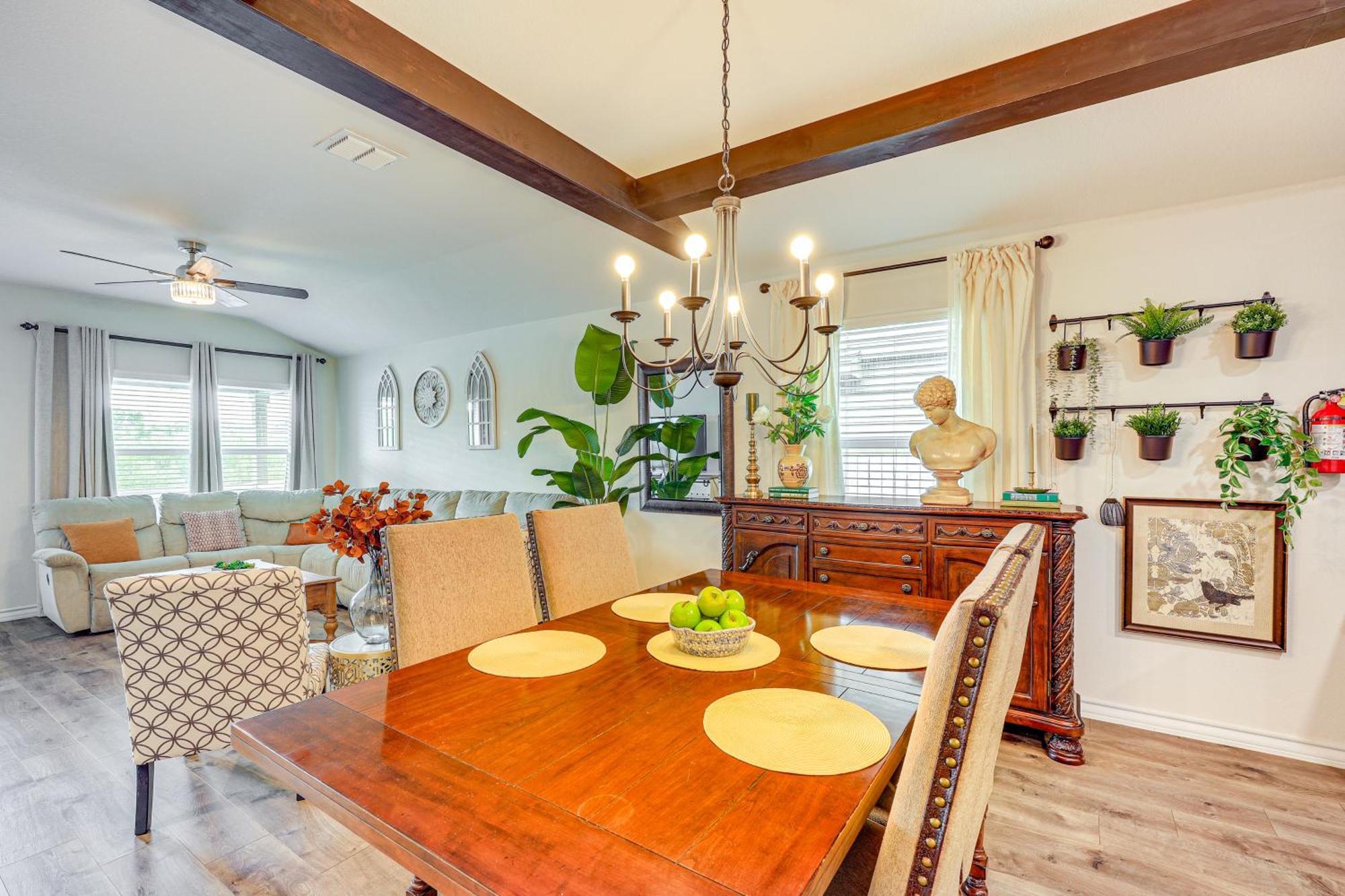 Holiday home 17 Mi To Downtown Escape *