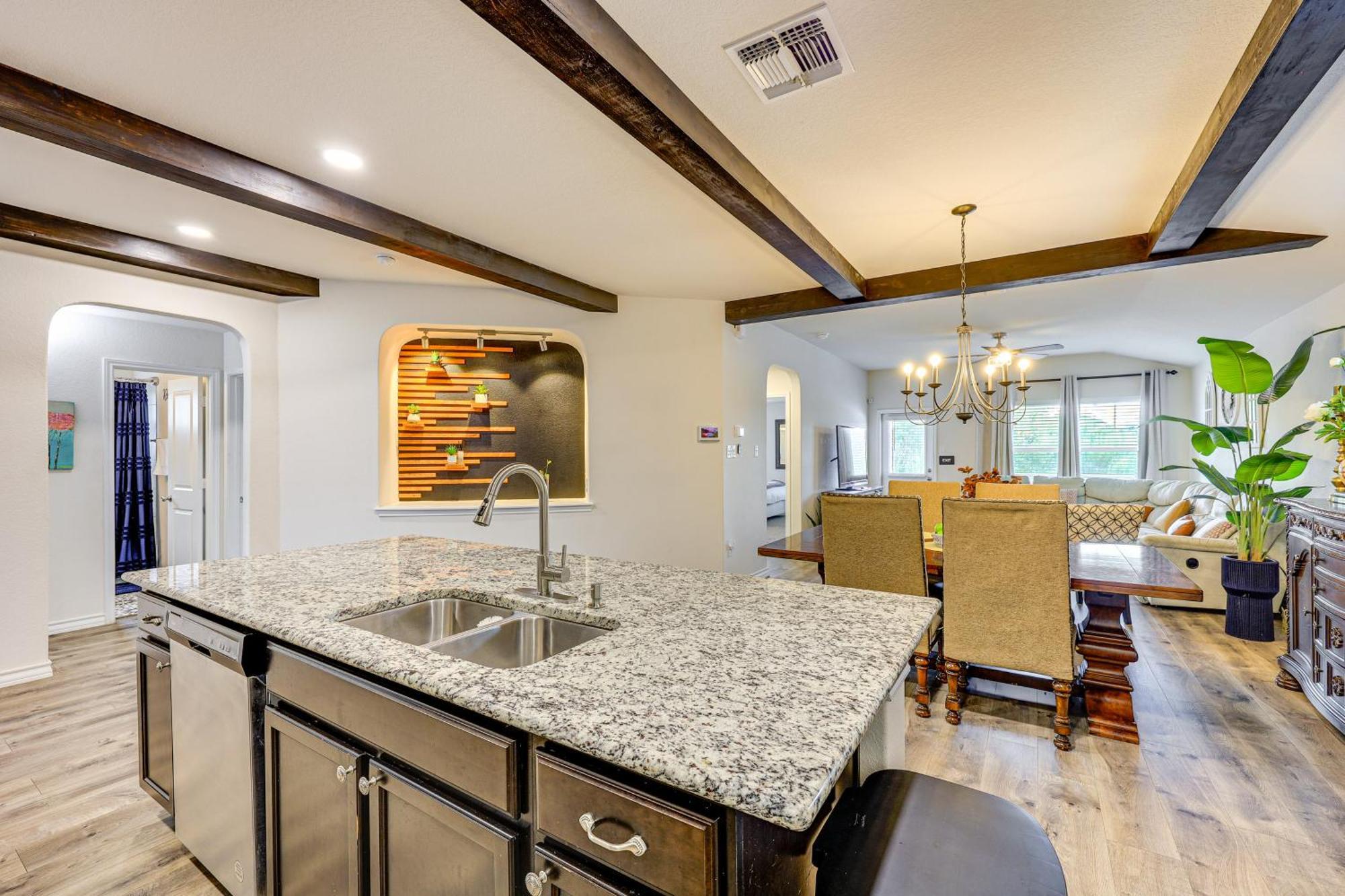 17 Mi To Downtown Escape Holiday home San Antonio