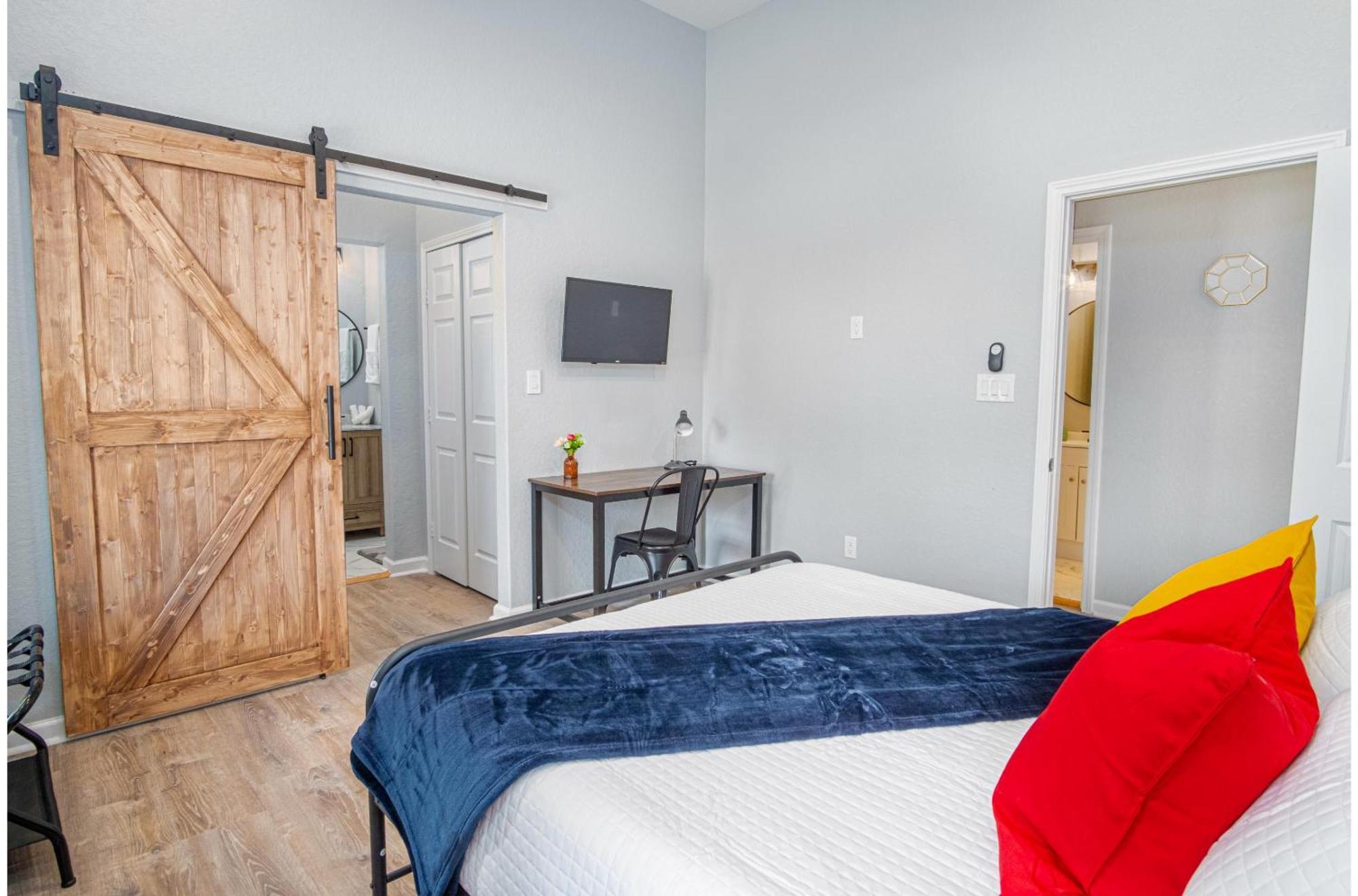 Seize The Moment 4br3ba Gem W Downtown Views Holiday home San Antonio