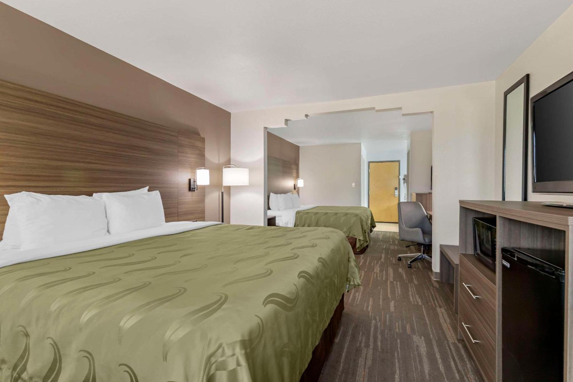 Hotel Quality Near Seaworld - Lackland