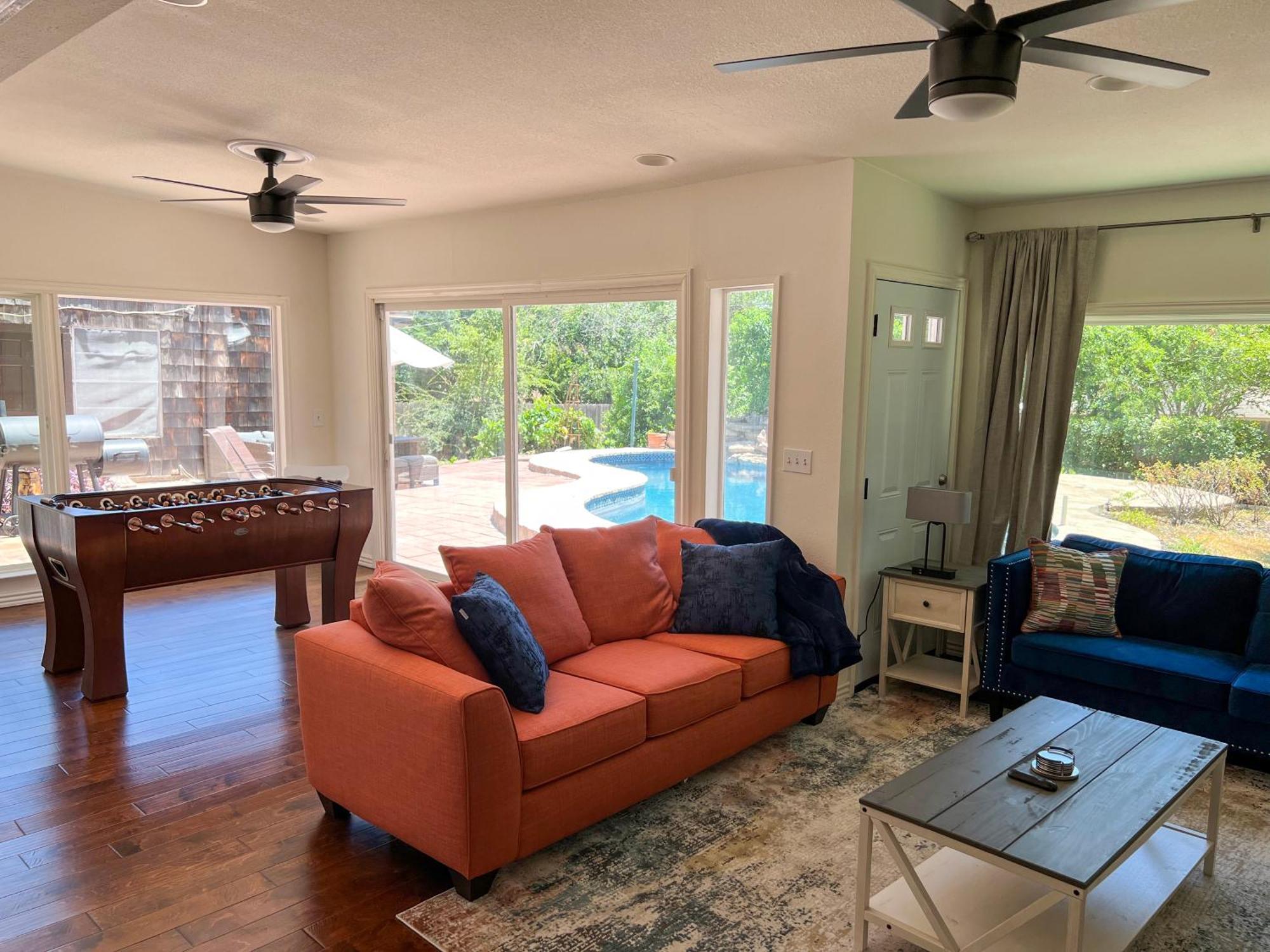 Artsy Bohemian - 2 Min To Airport -thegoodplace#2 Holiday home San Antonio