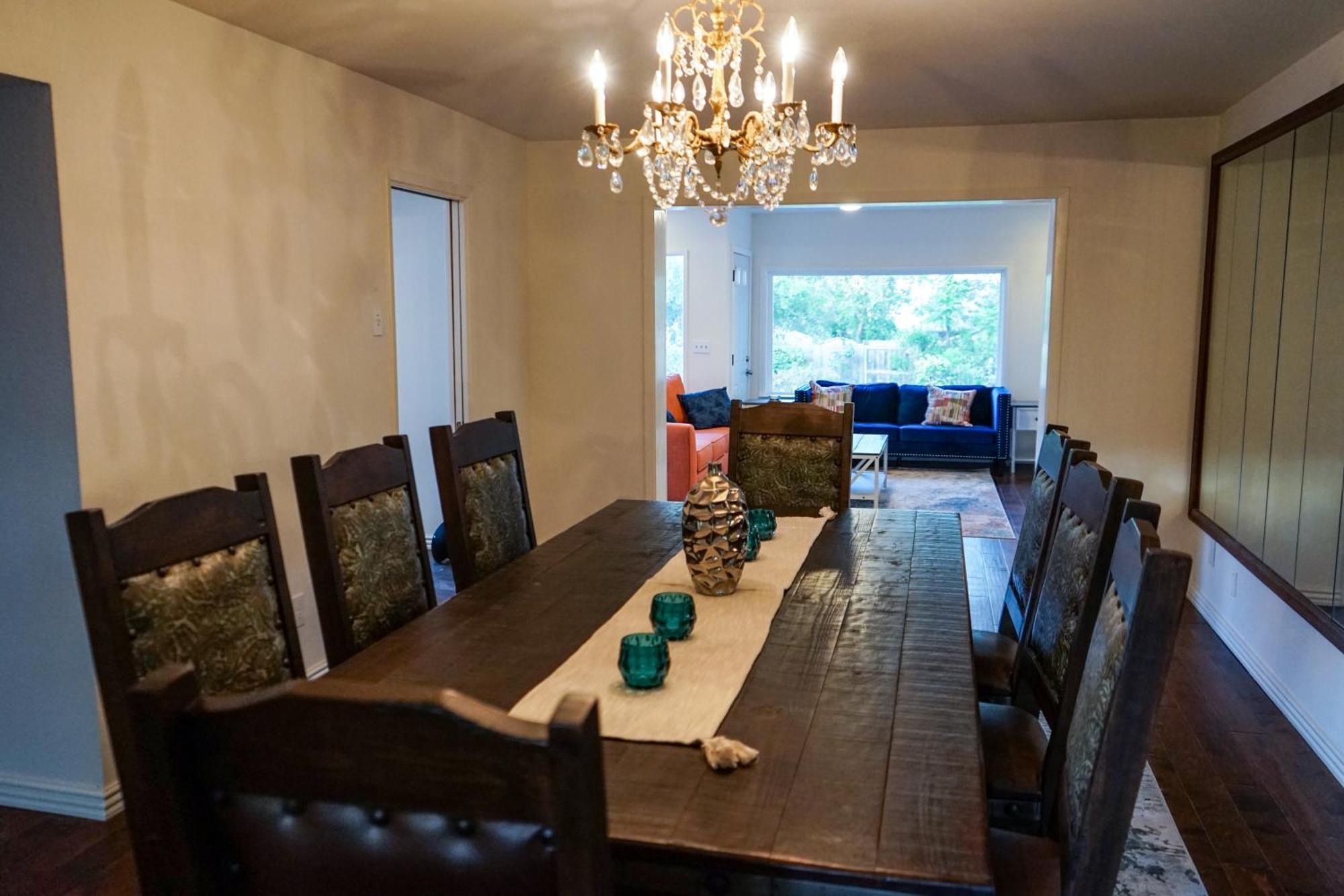 Artsy Bohemian - 2 Min To Airport -thegoodplace#2 Holiday home