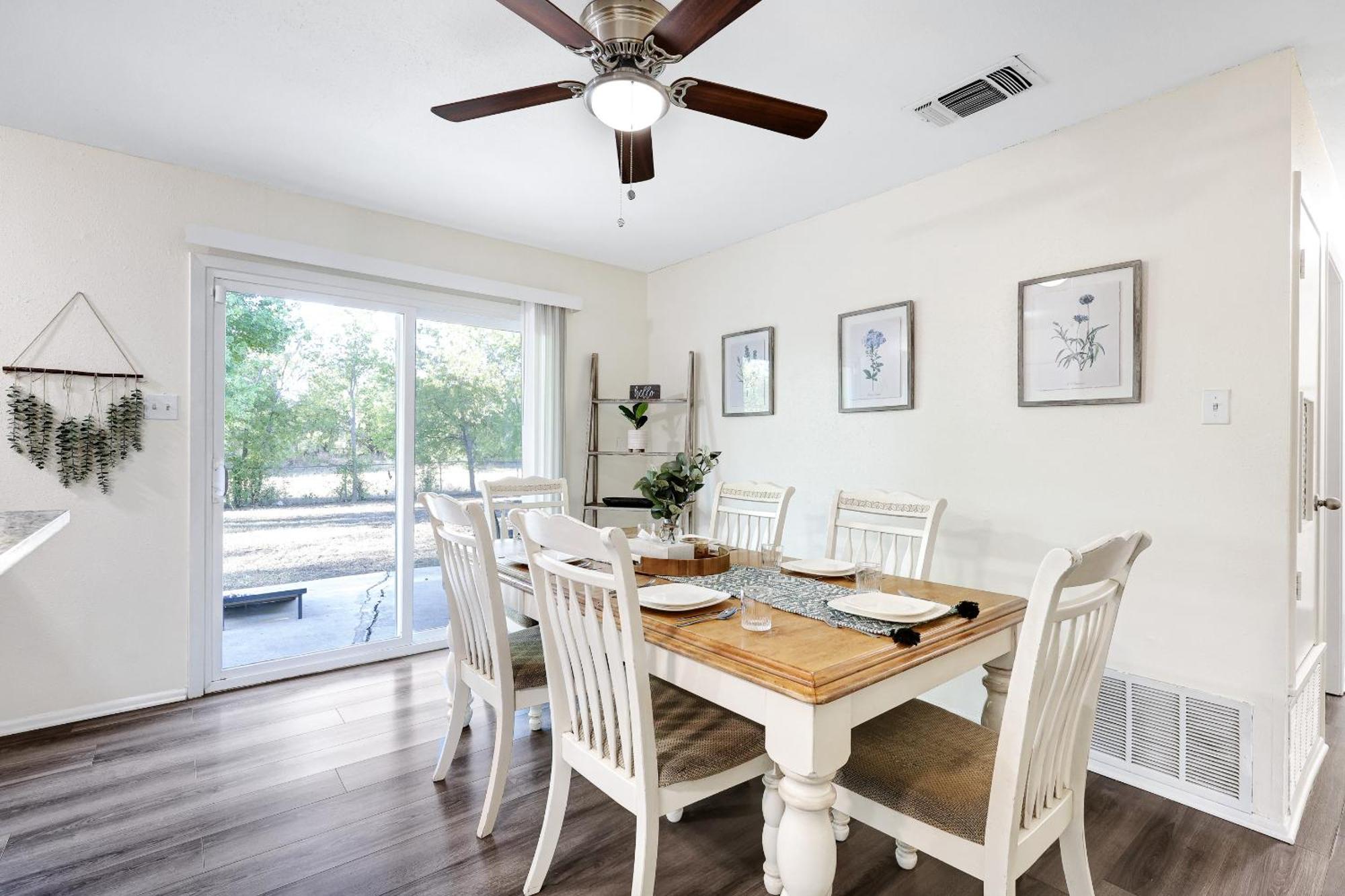 Nr River Walk Dt Airport Bbq Games Pets Holiday home San Antonio