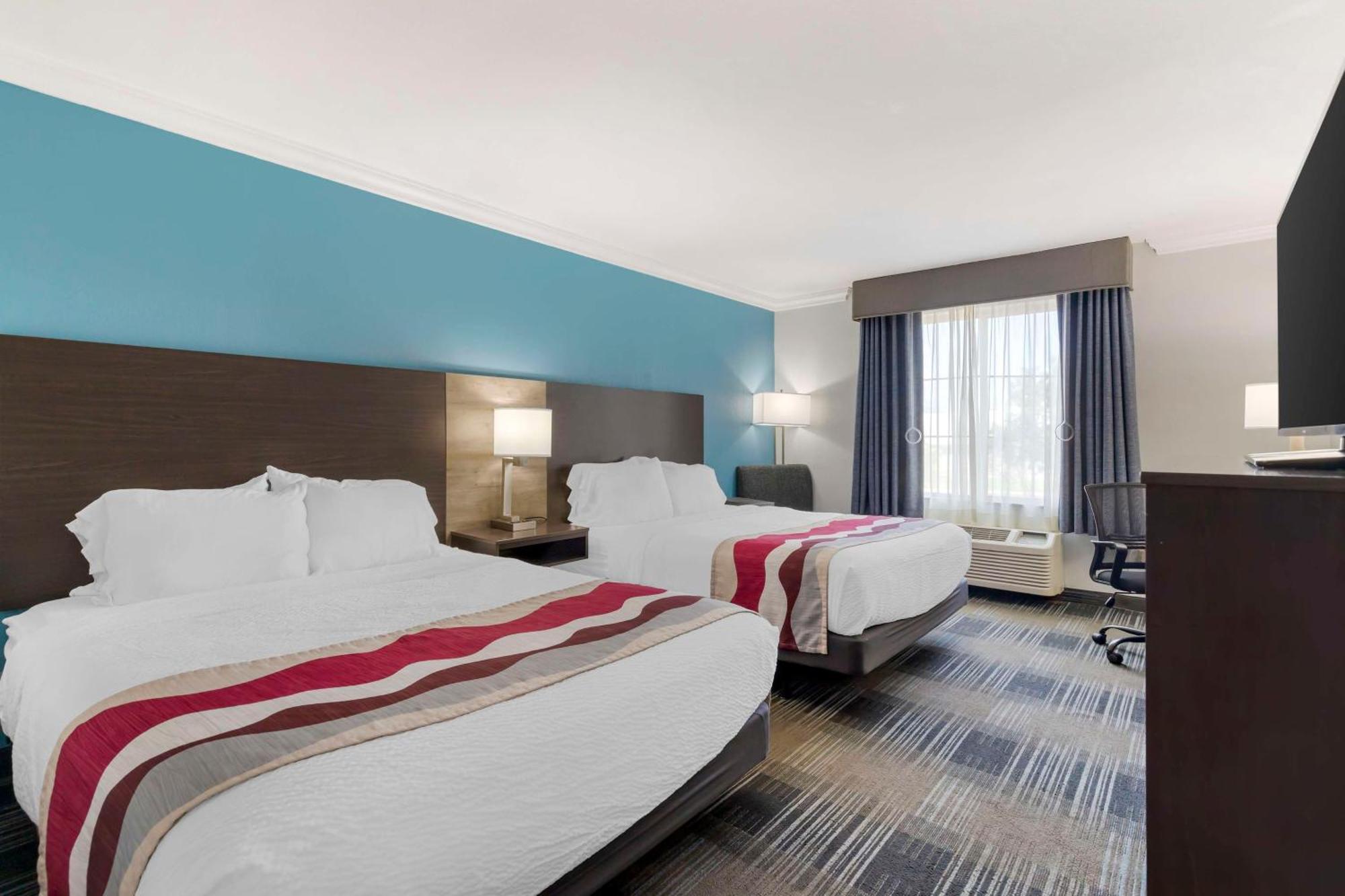 Western Medical Center North & Near Six Flags Hotel