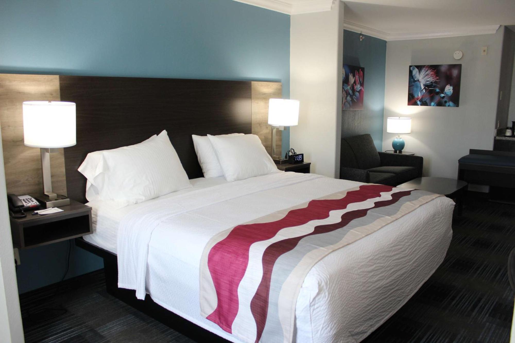 Western Medical Center North & Near Six Flags 3*