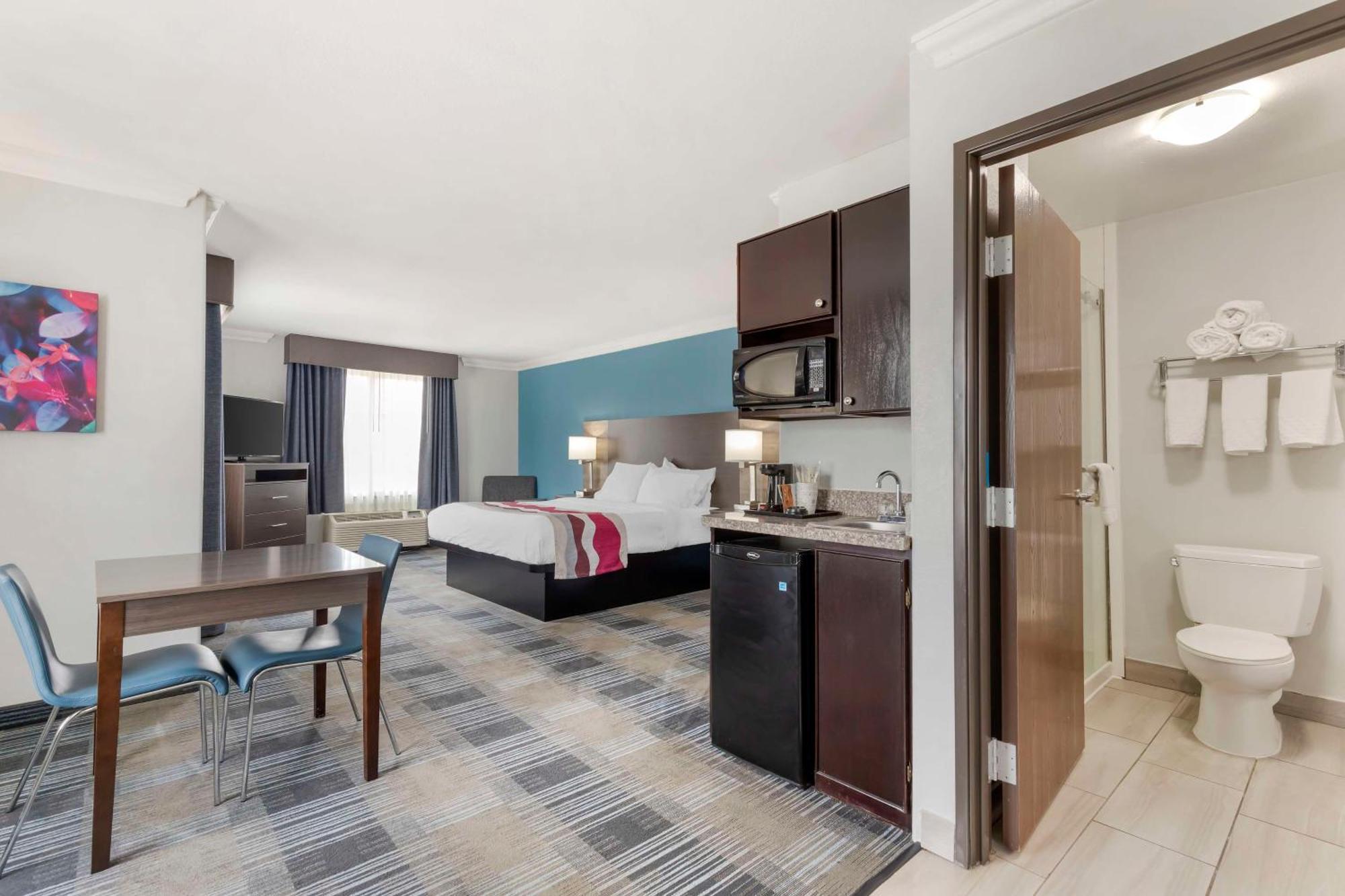Western Medical Center North & Near Six Flags 3*