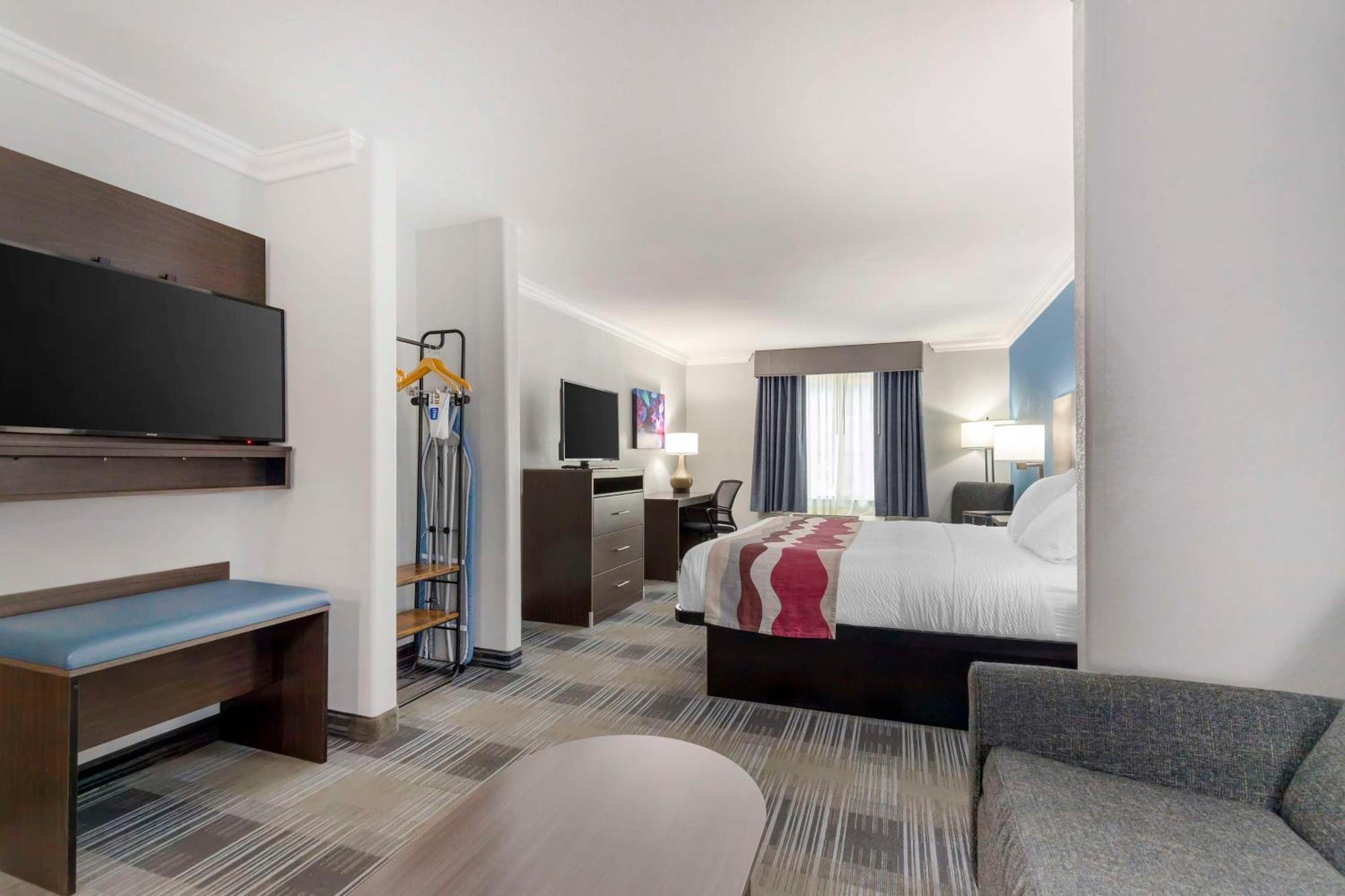 Western Medical Center North & Near Six Flags San Antonio