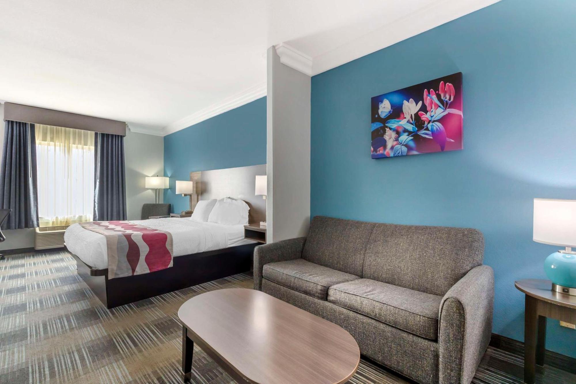 Western Medical Center North & Near Six Flags 3*