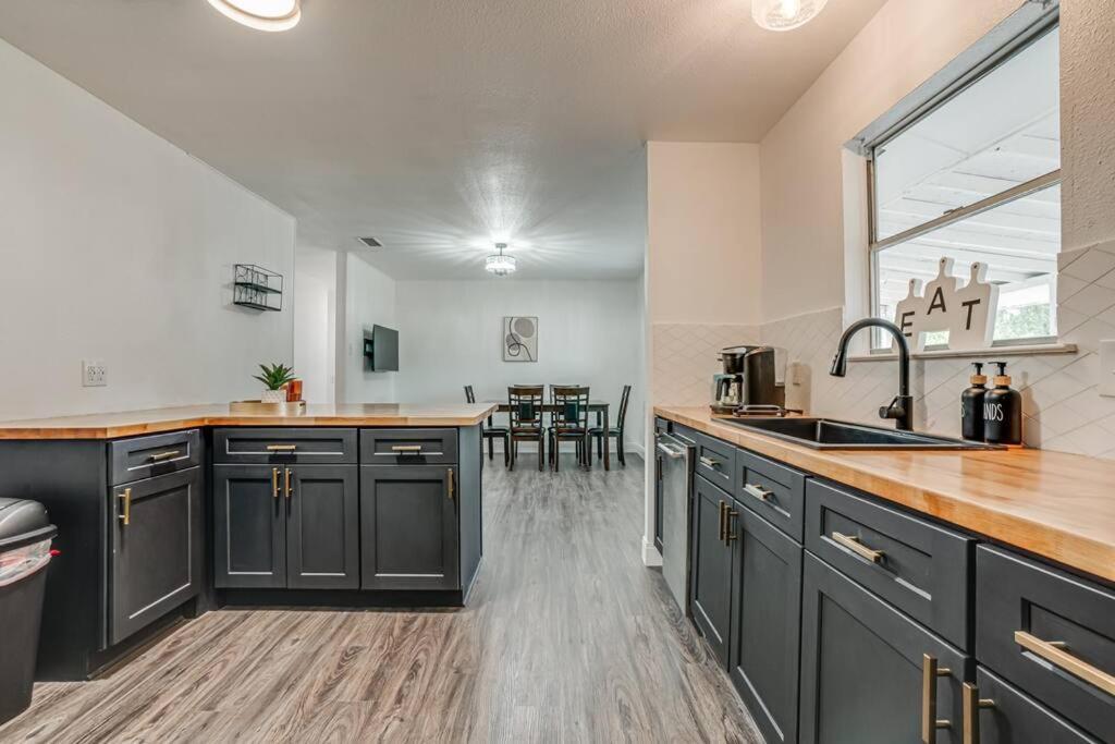 Holiday home Cozy Retreat Near Downtown Sa