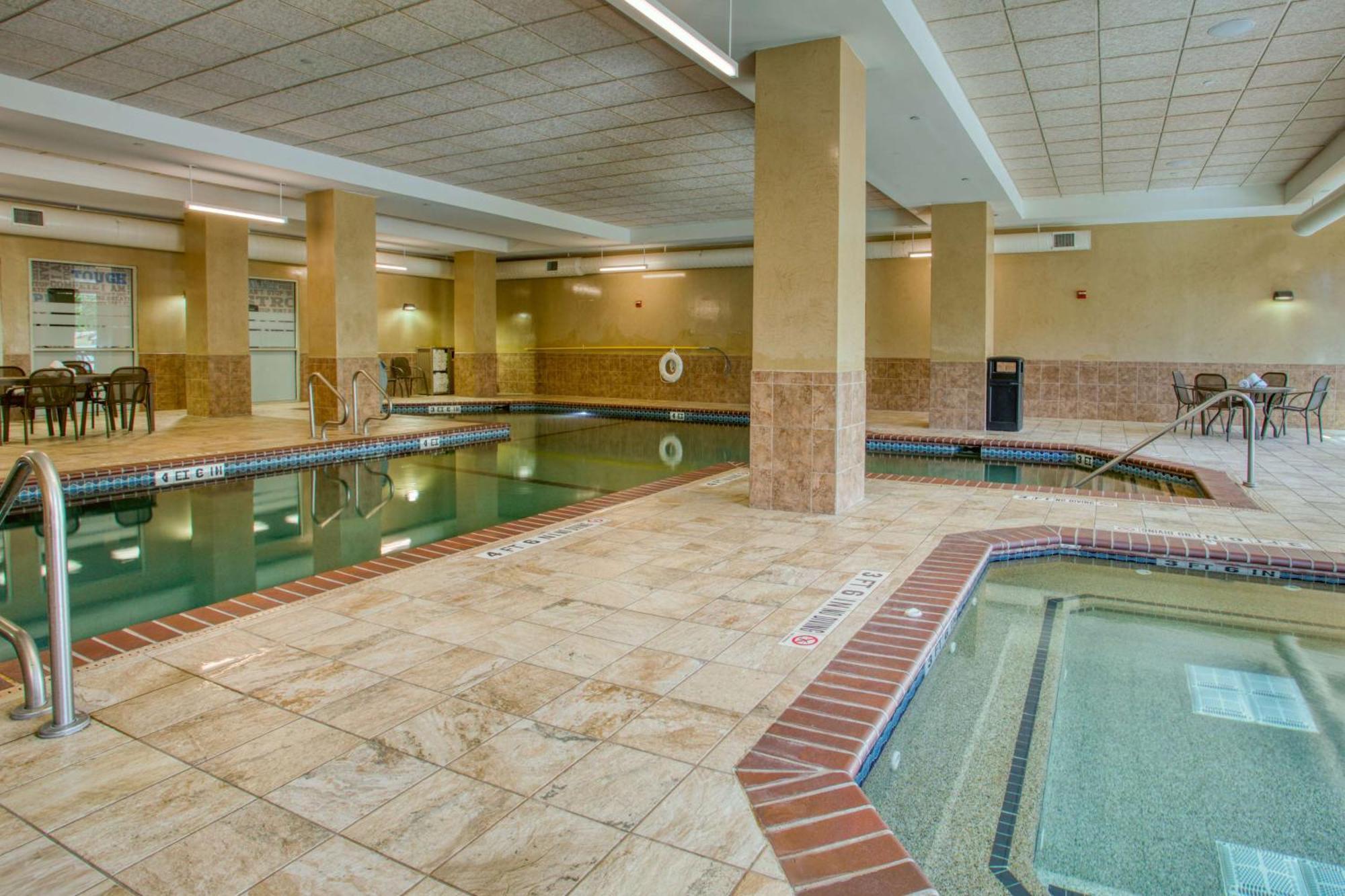 Drury & Near La Cantera Hotel