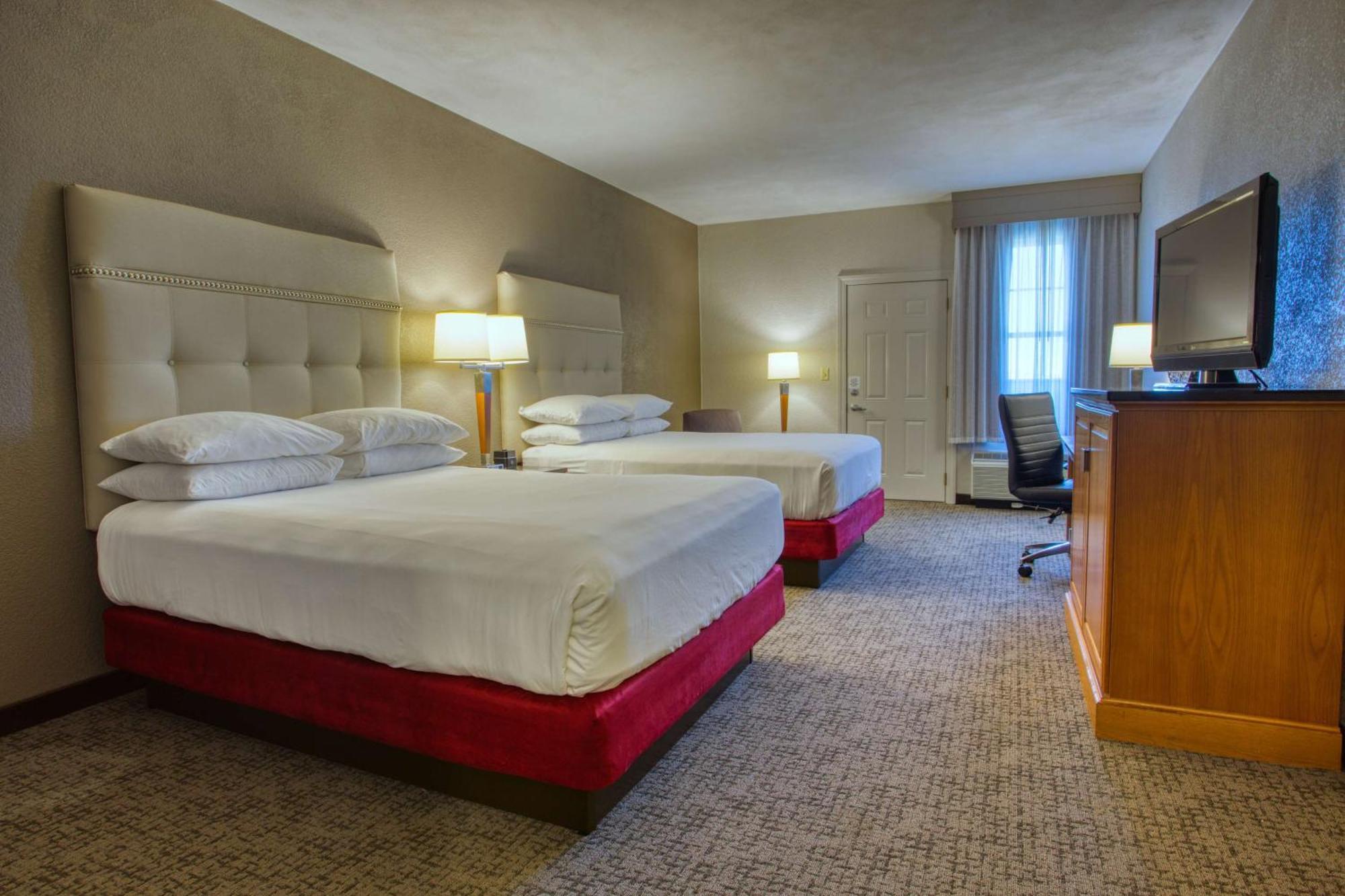Drury & Near La Cantera Hotel San Antonio