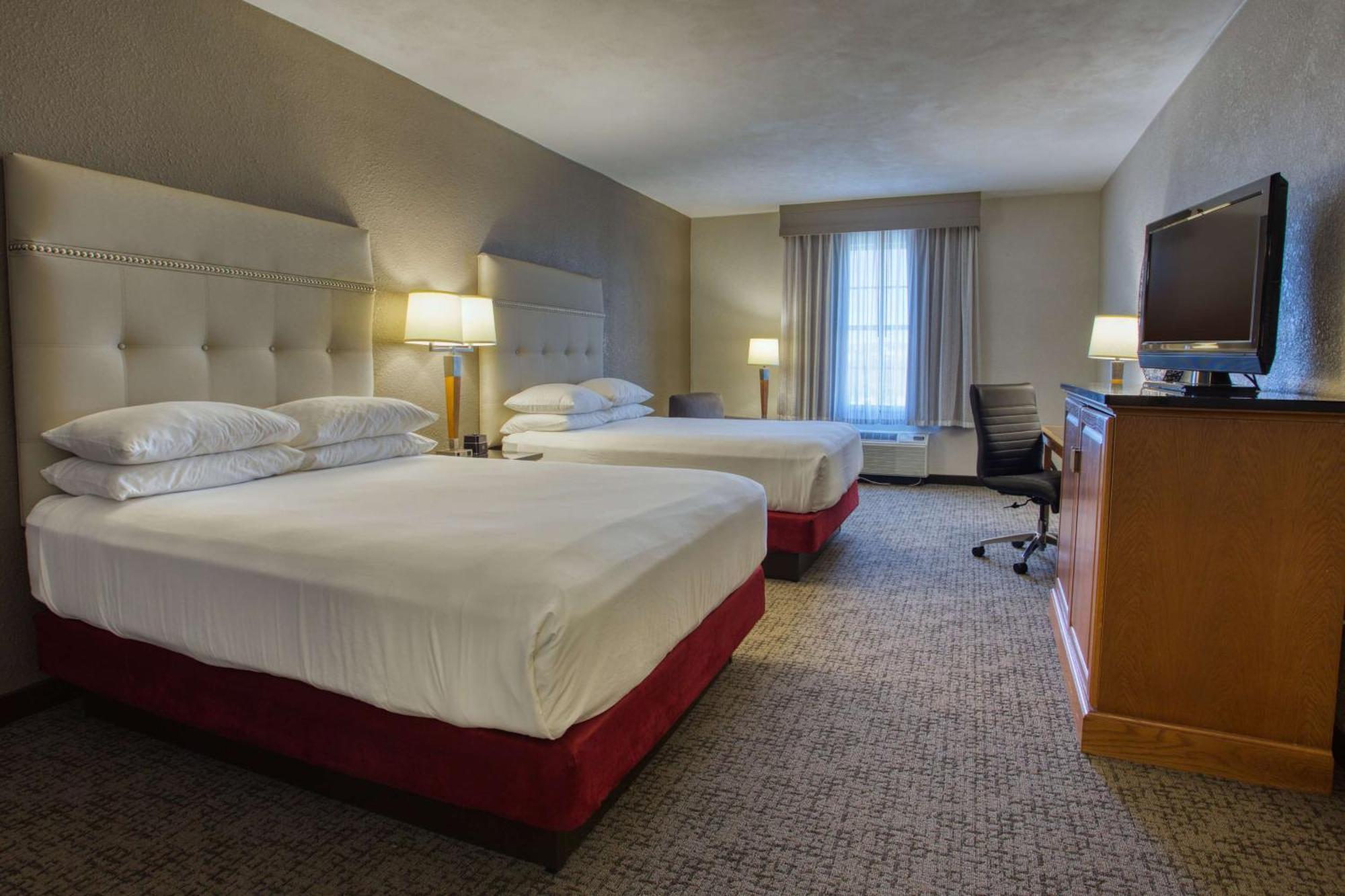 Hotel Drury & Near La Cantera San Antonio
